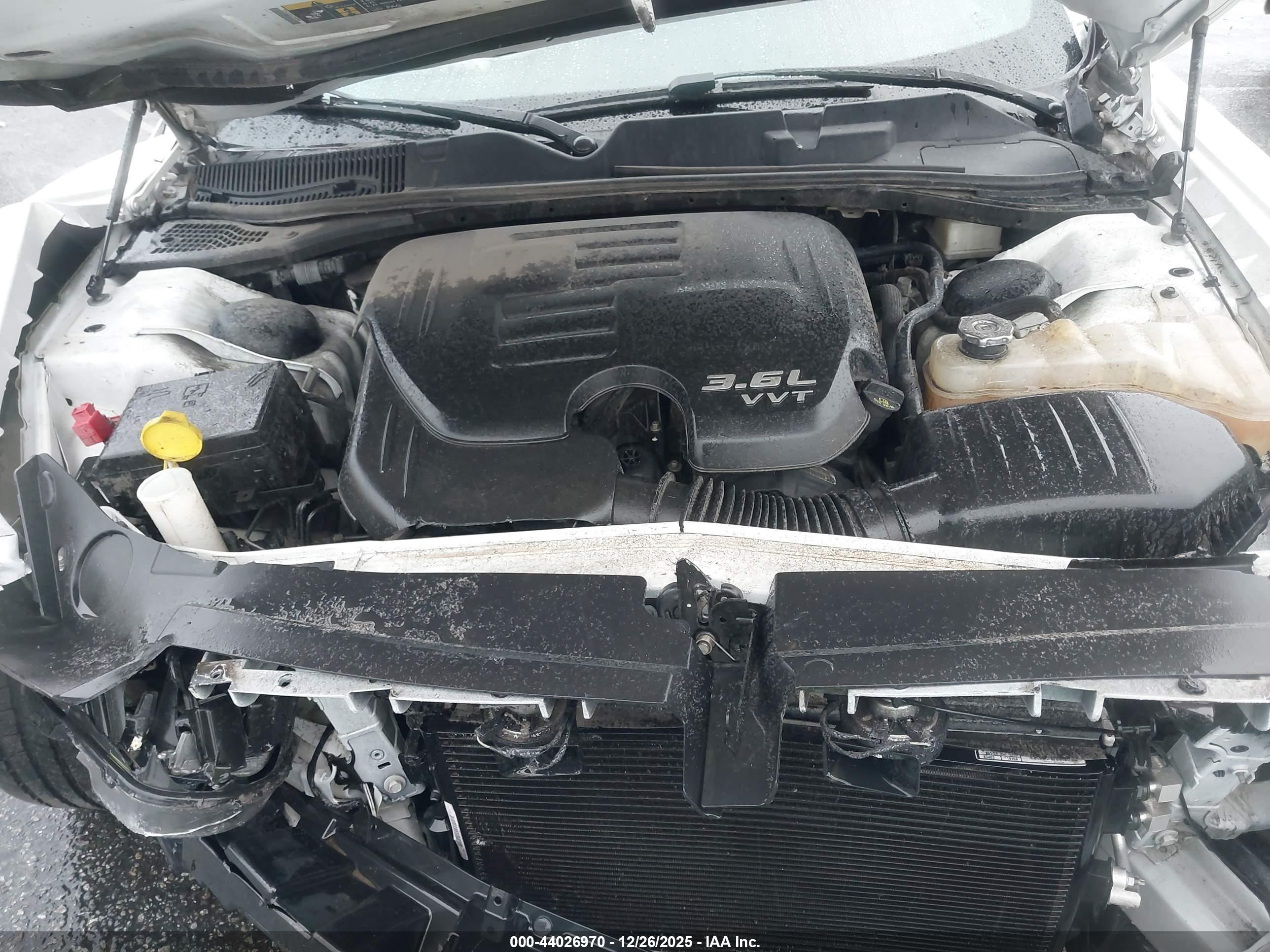 DODGE CHALLENGER image 10