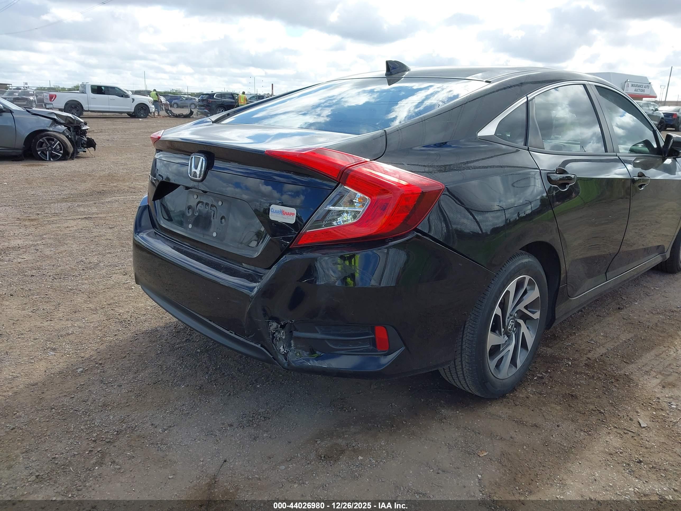 HONDA CIVIC image 6