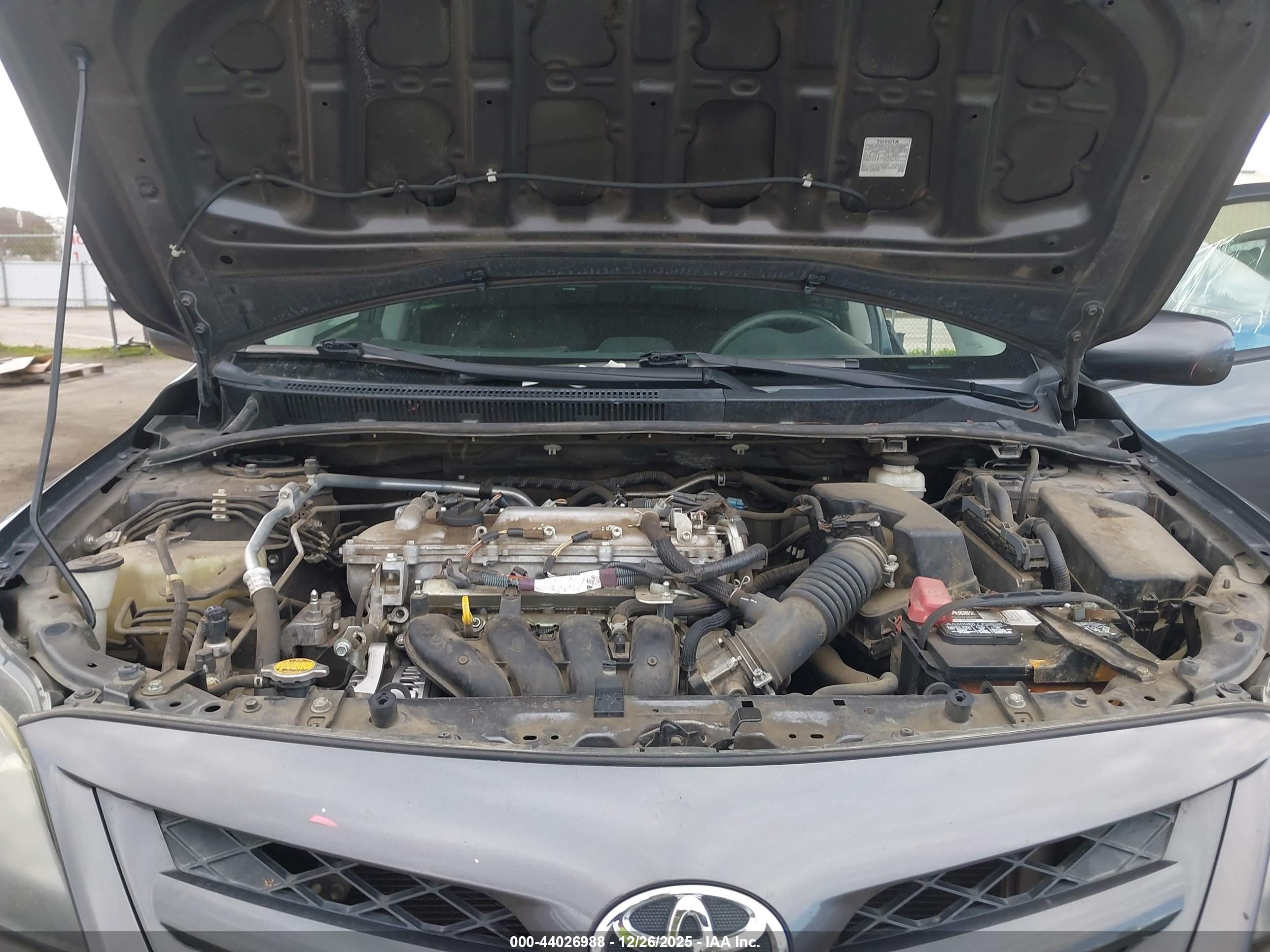 TOYOTA COROLLA image 10