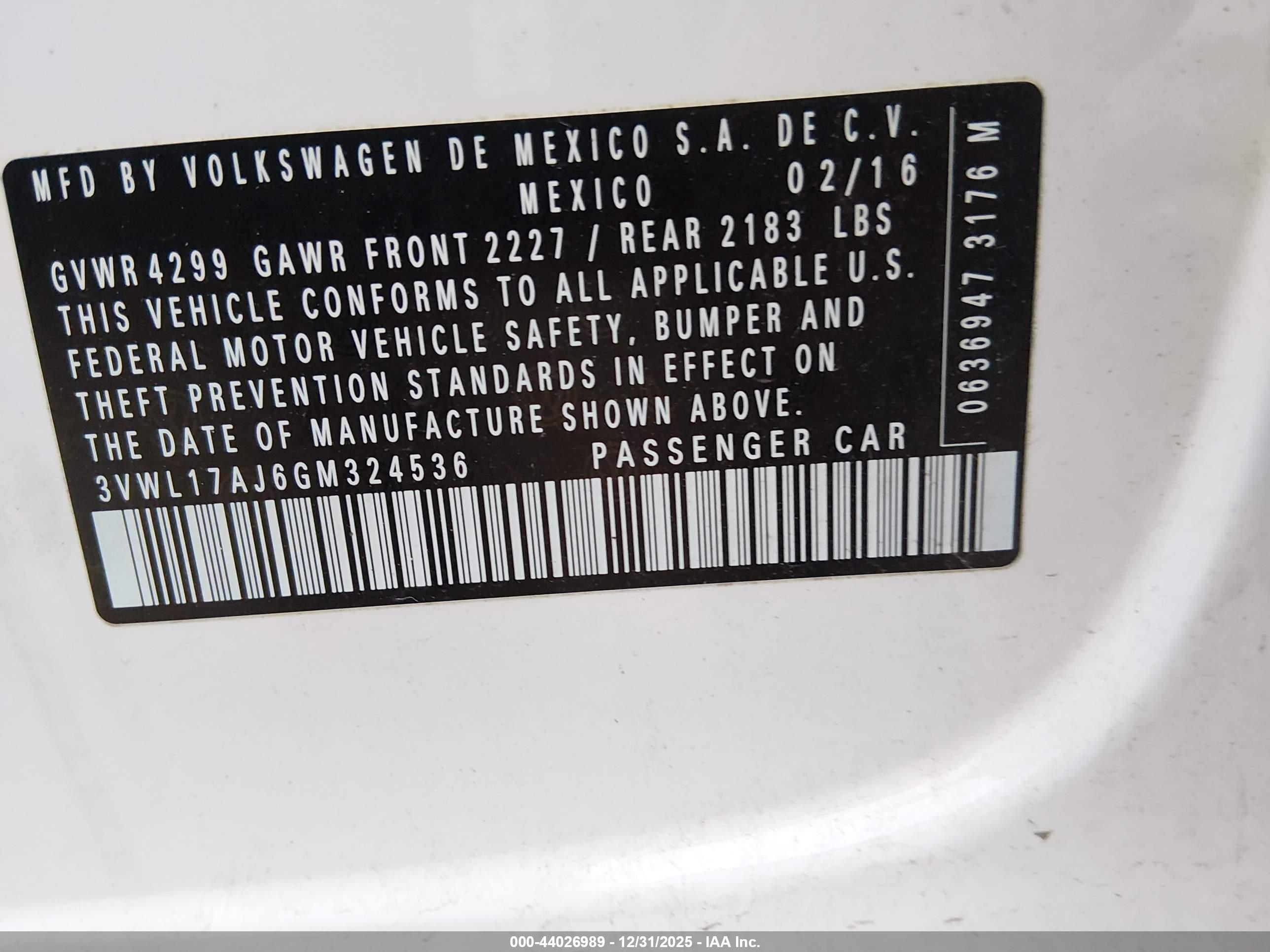 VOLKSWAGEN JETTA image 9