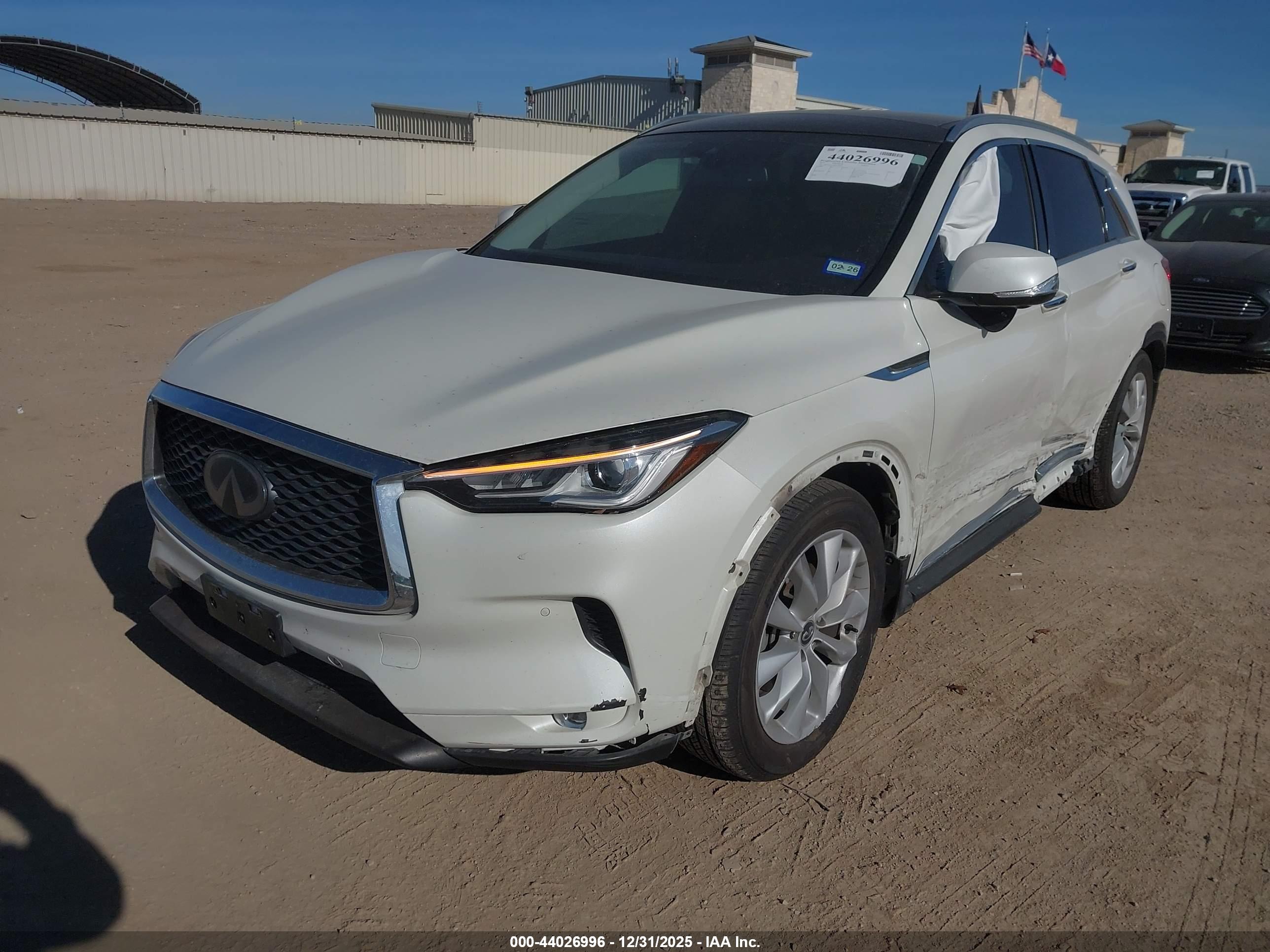 INFINITI QX50 image 2