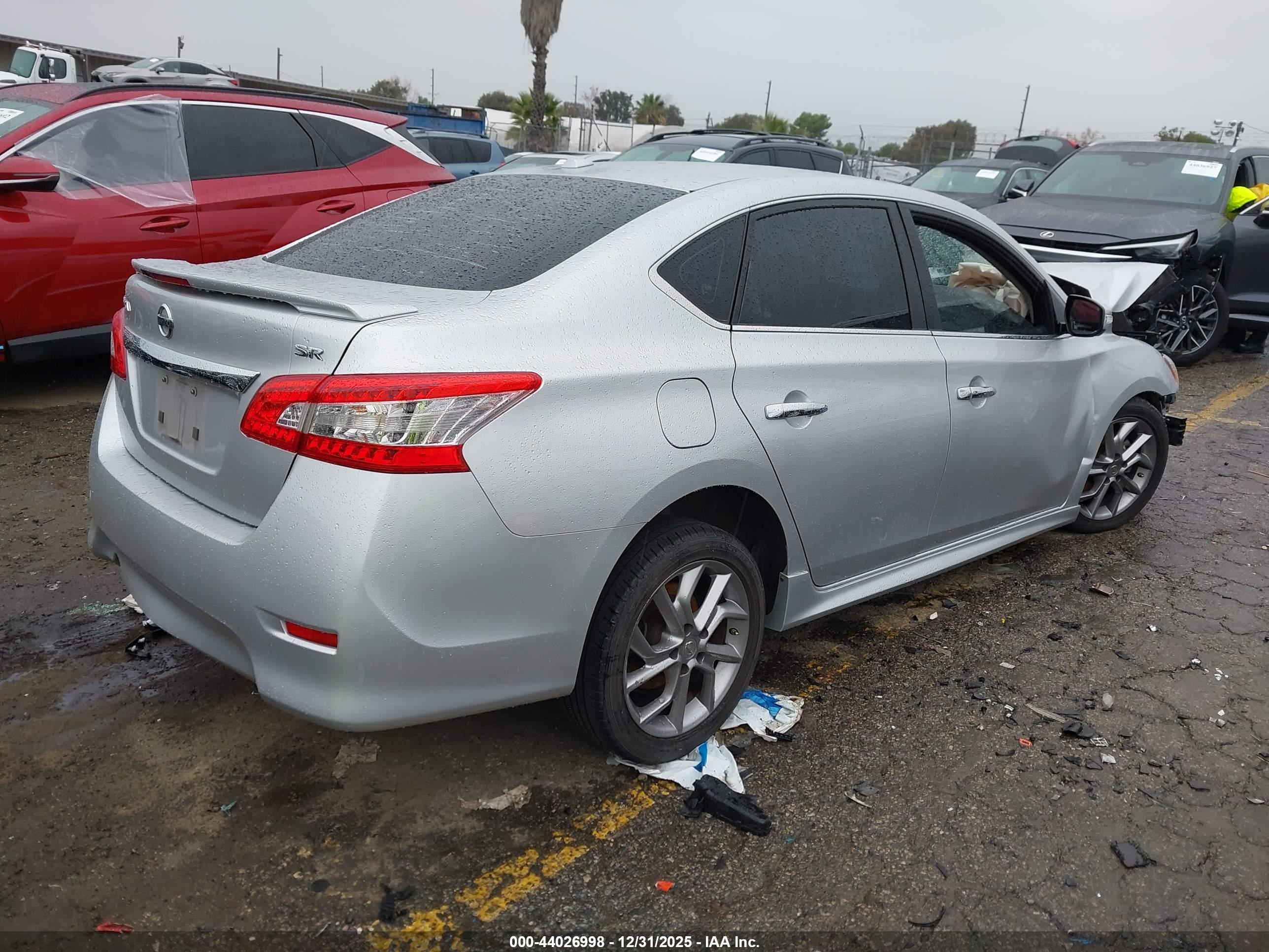NISSAN SENTRA image 4