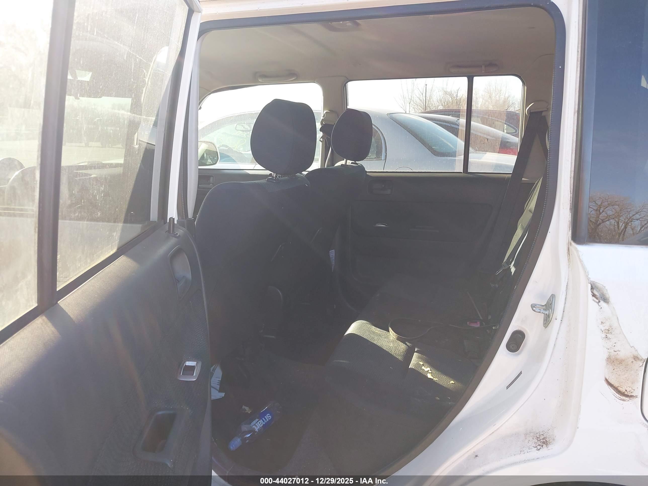 SCION XB image 5