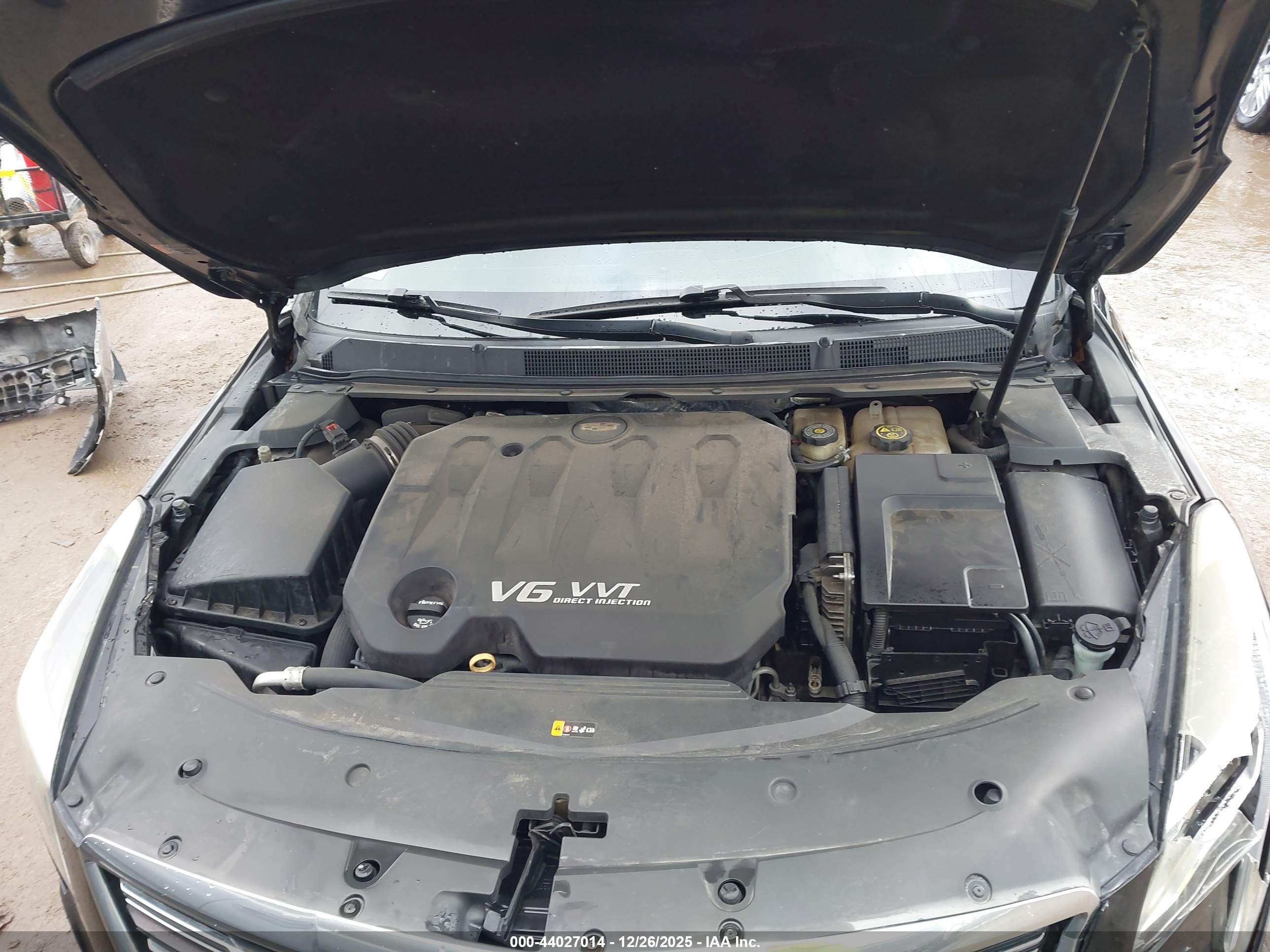 CADILLAC XTS image 10