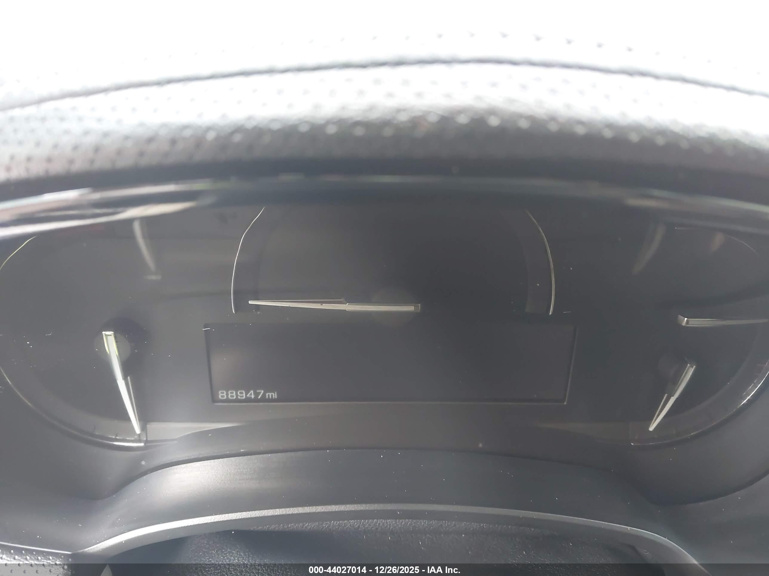 CADILLAC XTS image 7