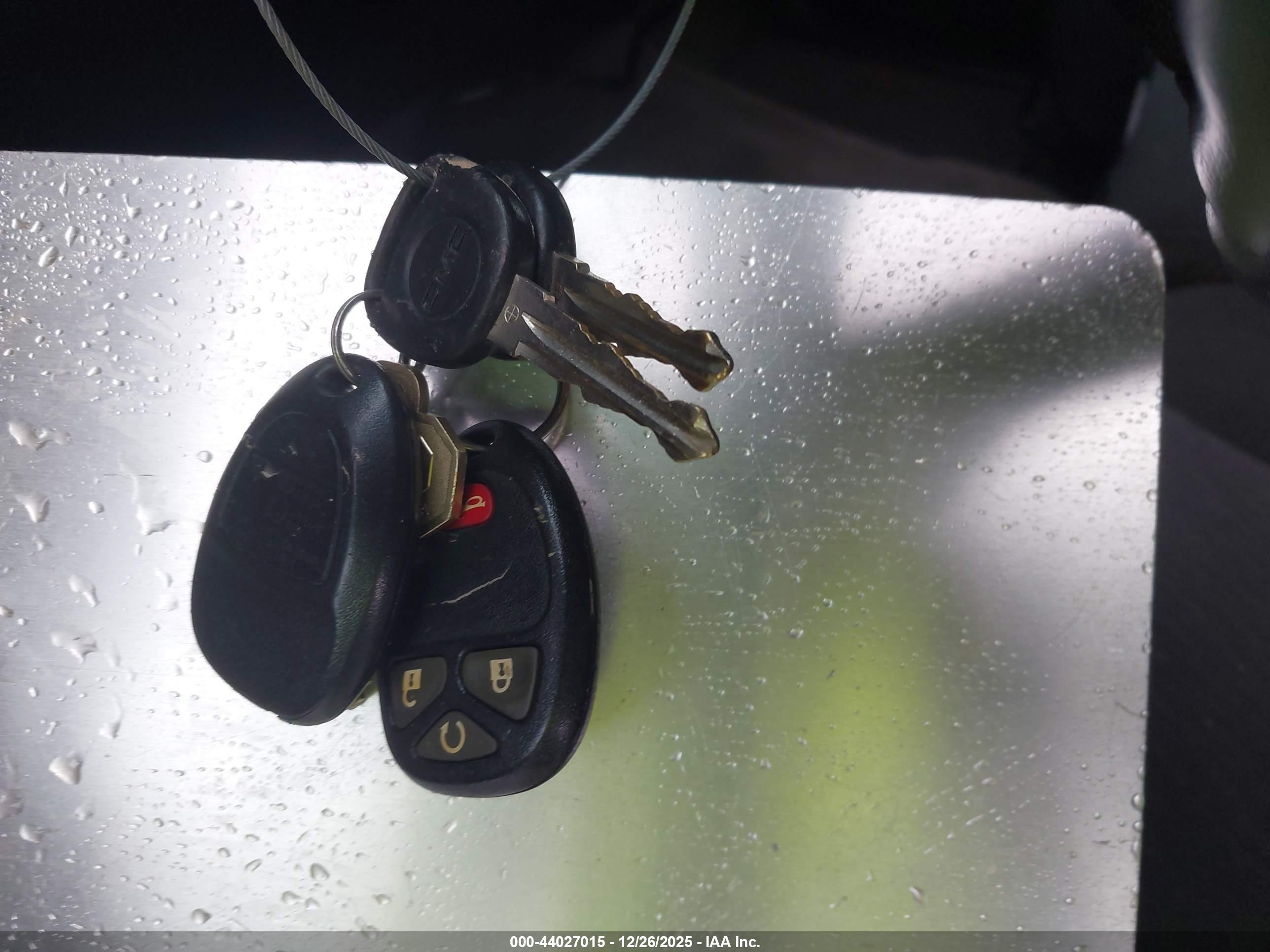 GMC SIERRA image 11