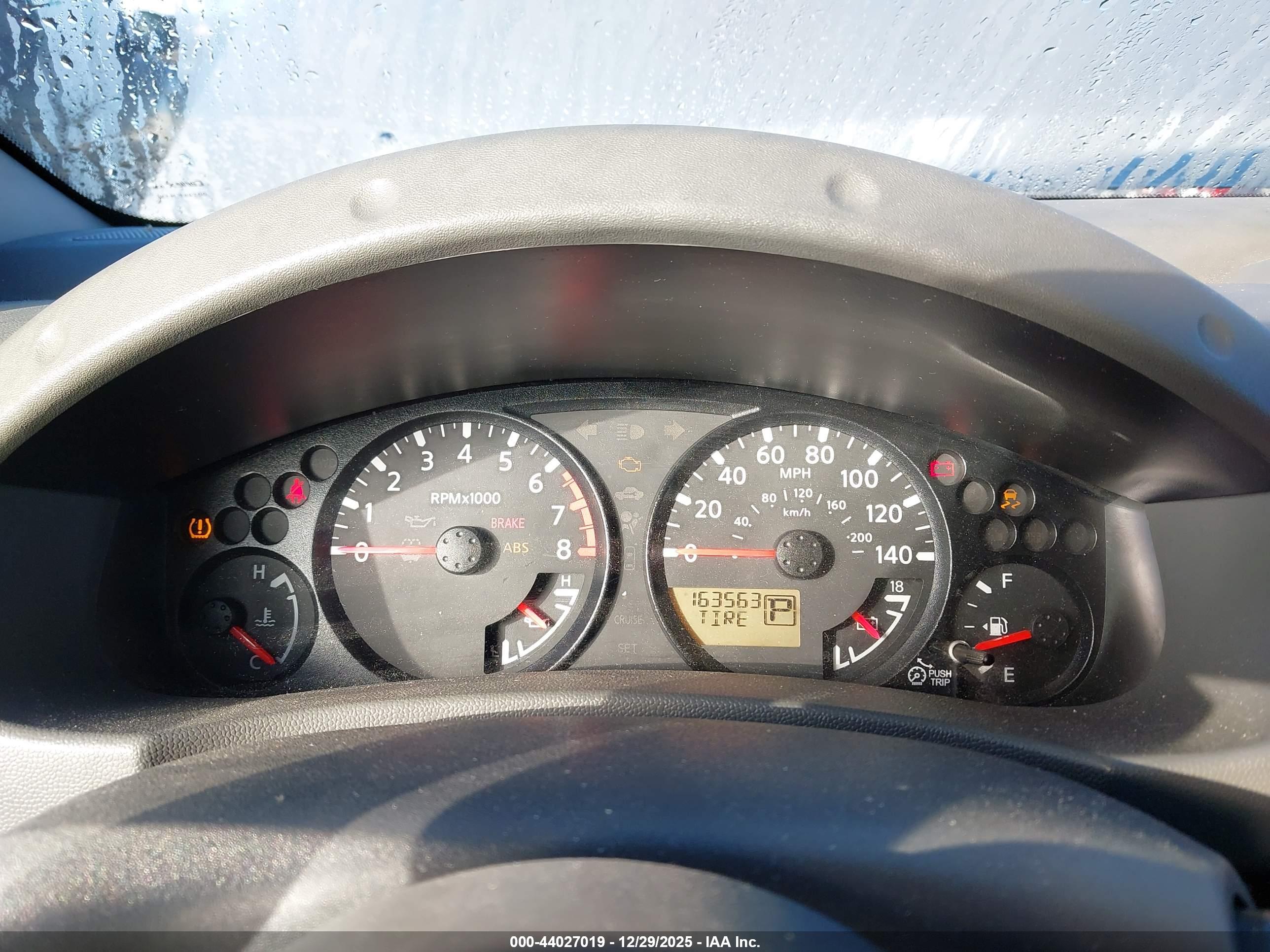 NISSAN FRONTIER image 7