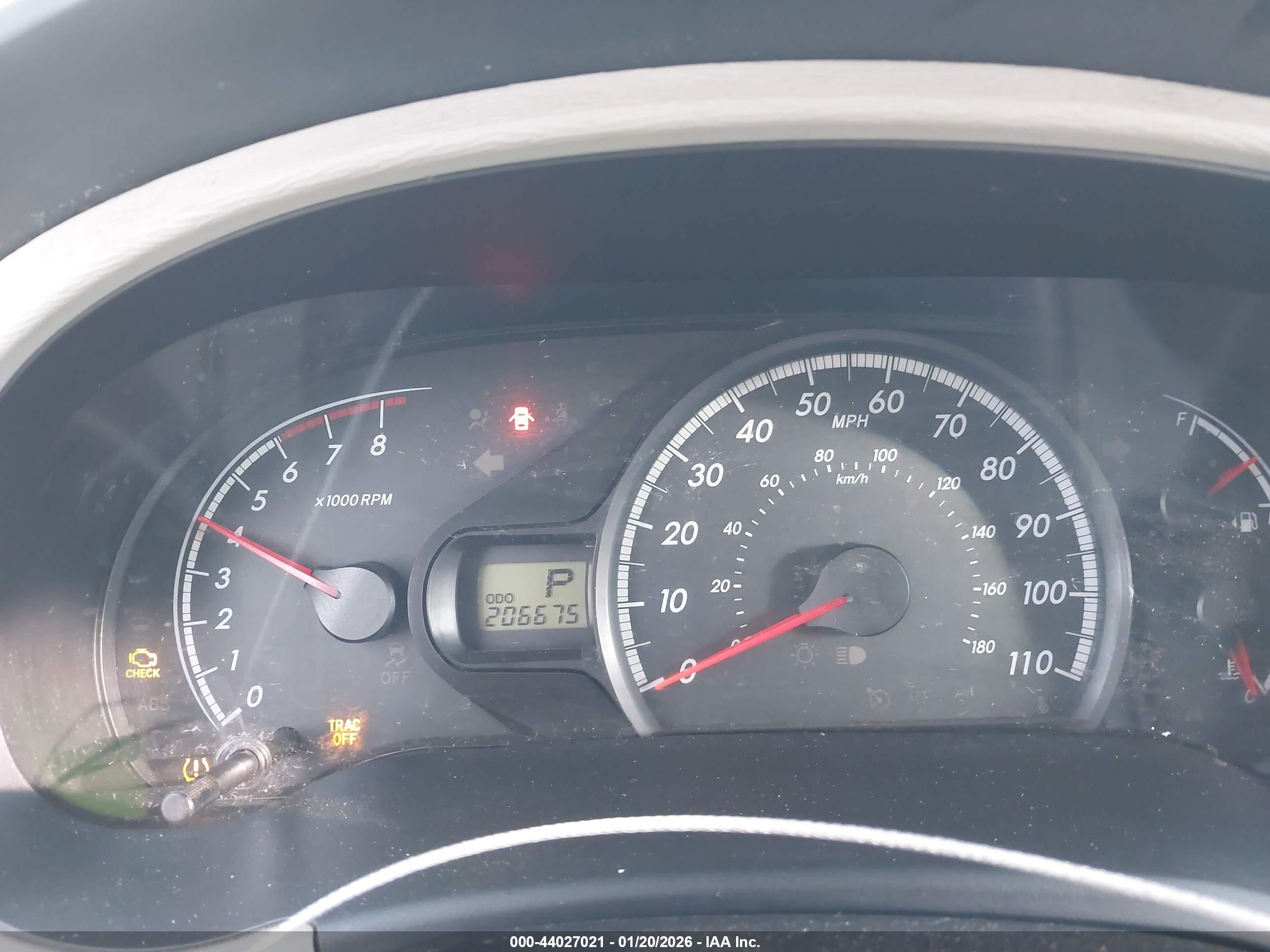 TOYOTA SIENNA image 7