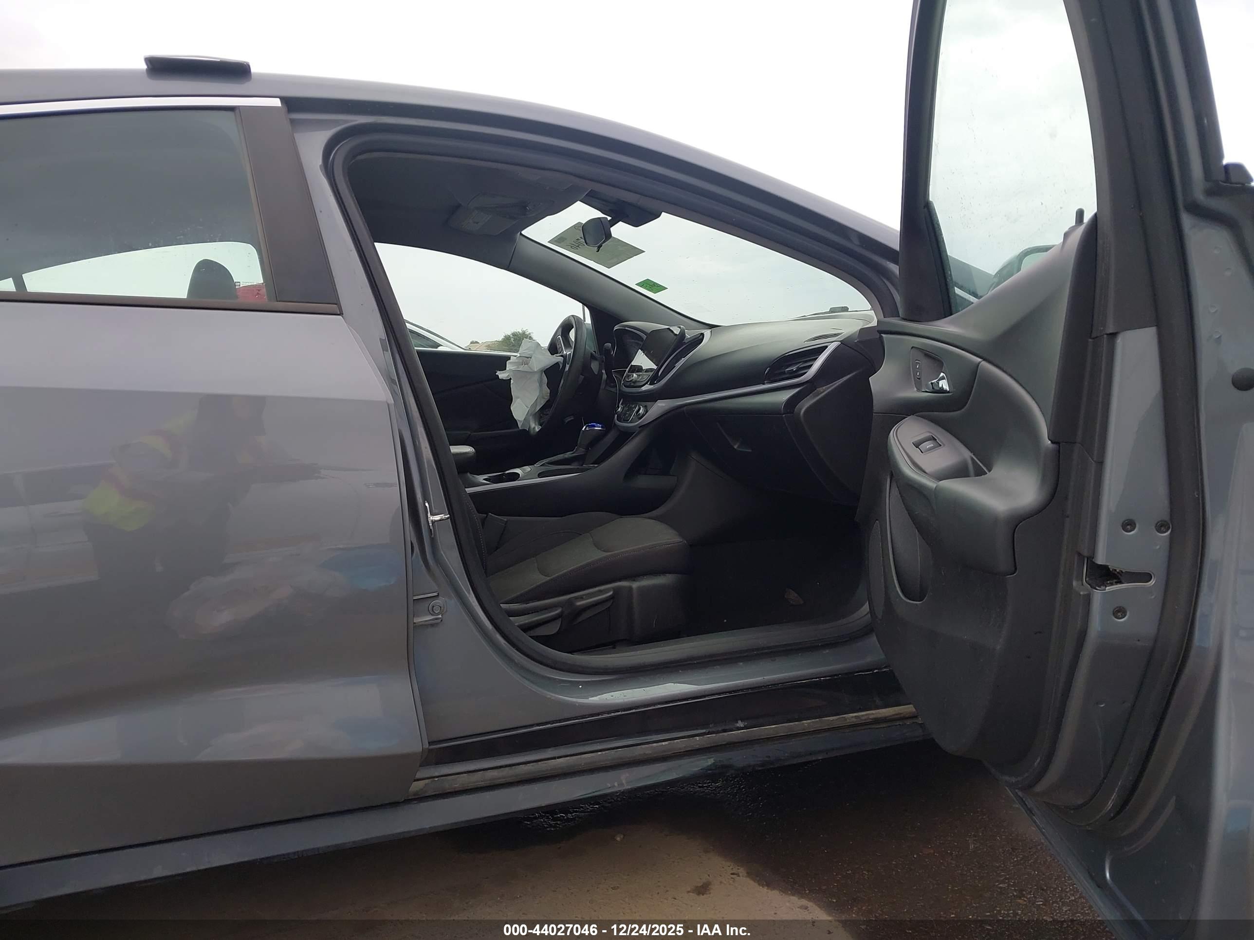 CHEVROLET VOLT image 5