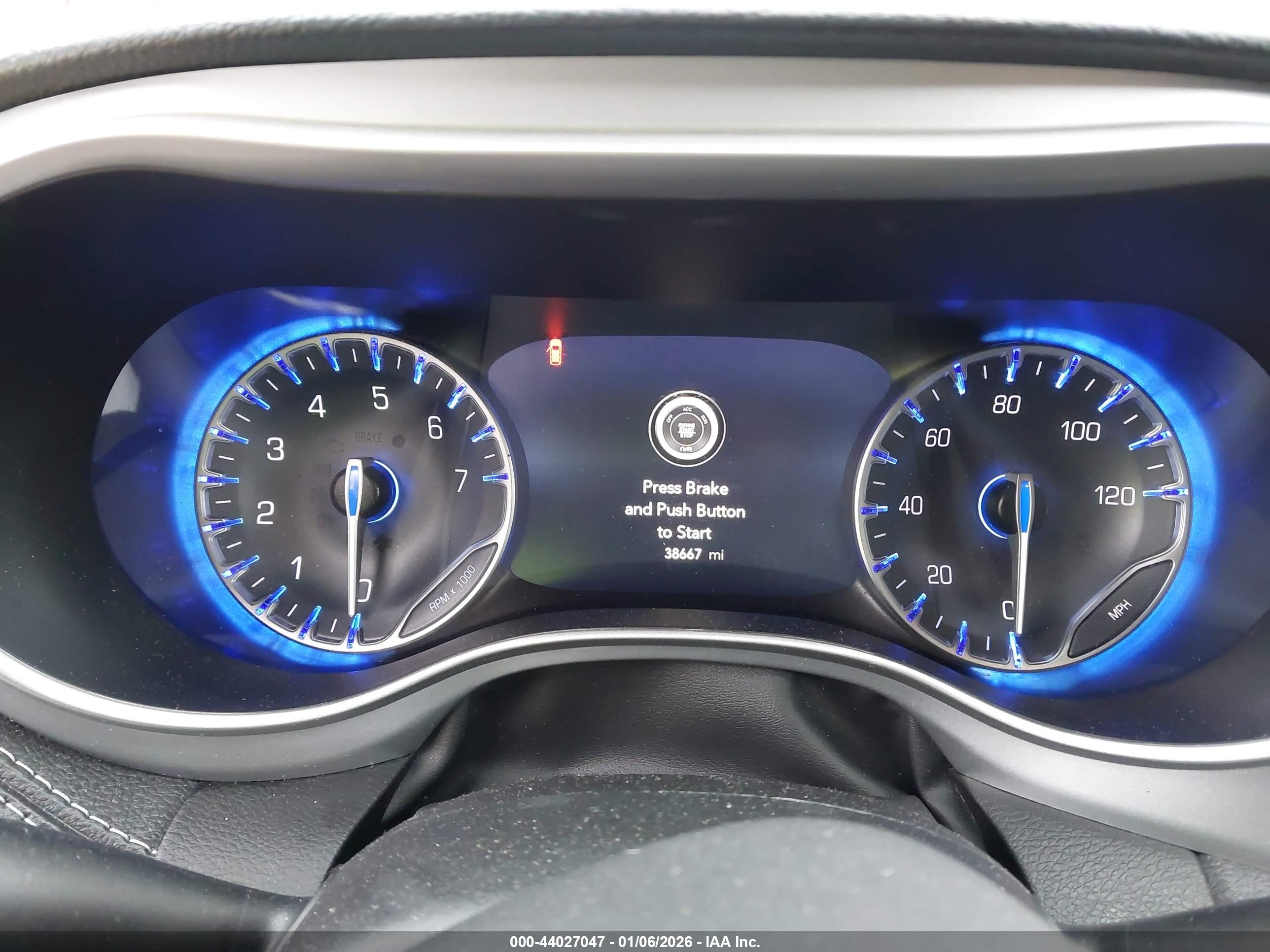 CHRYSLER PACIFICA image 7