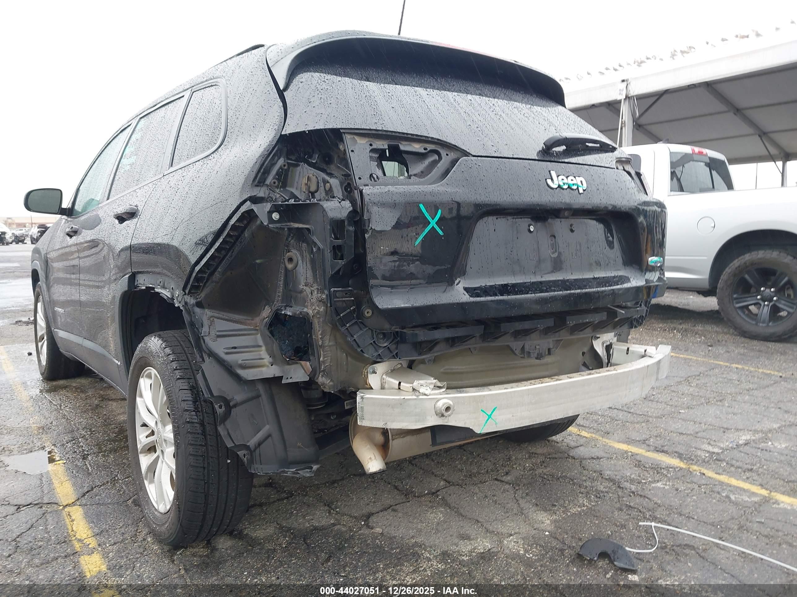JEEP CHEROKEE image 6