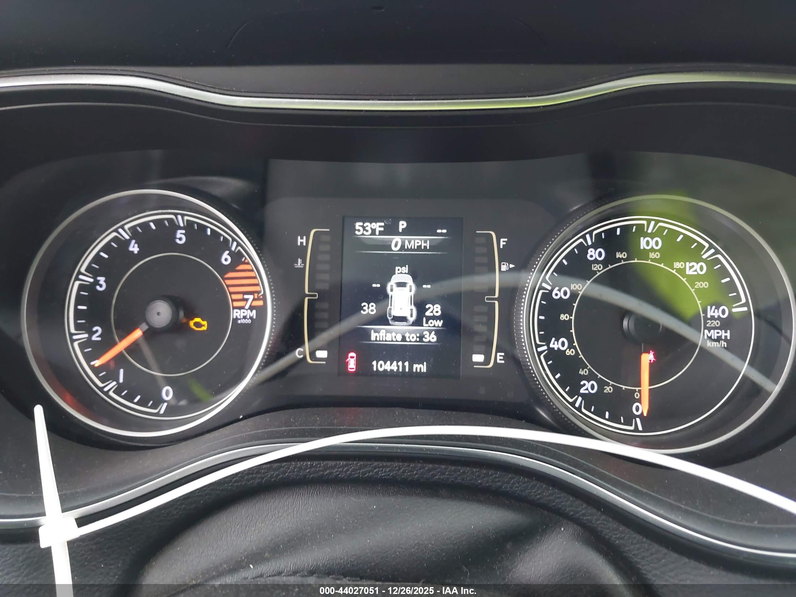 JEEP CHEROKEE image 7