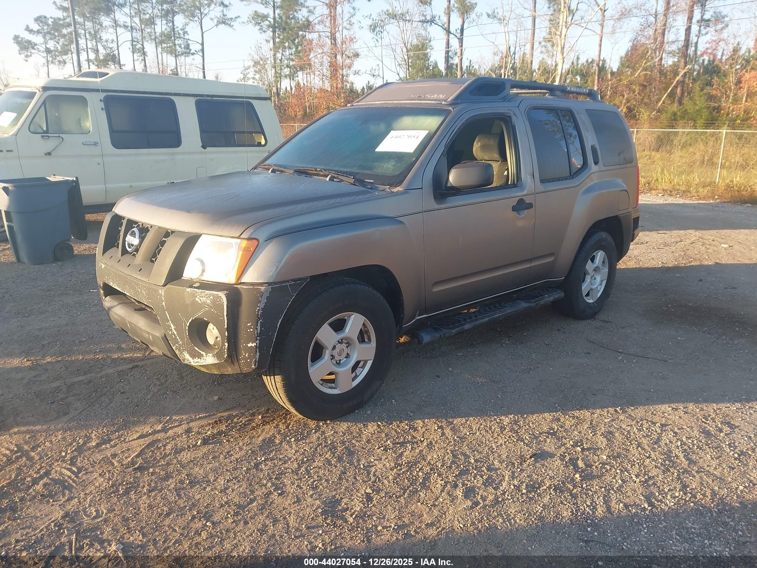 NISSAN XTERRA image 2