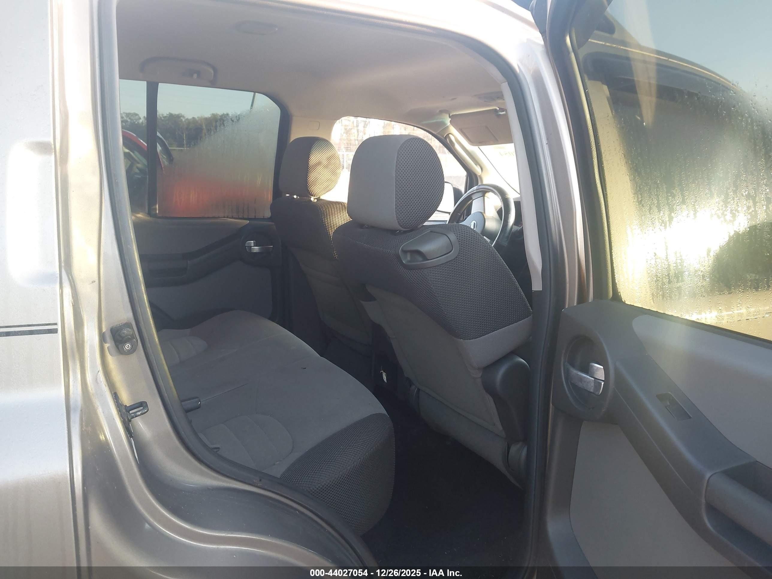NISSAN XTERRA image 8