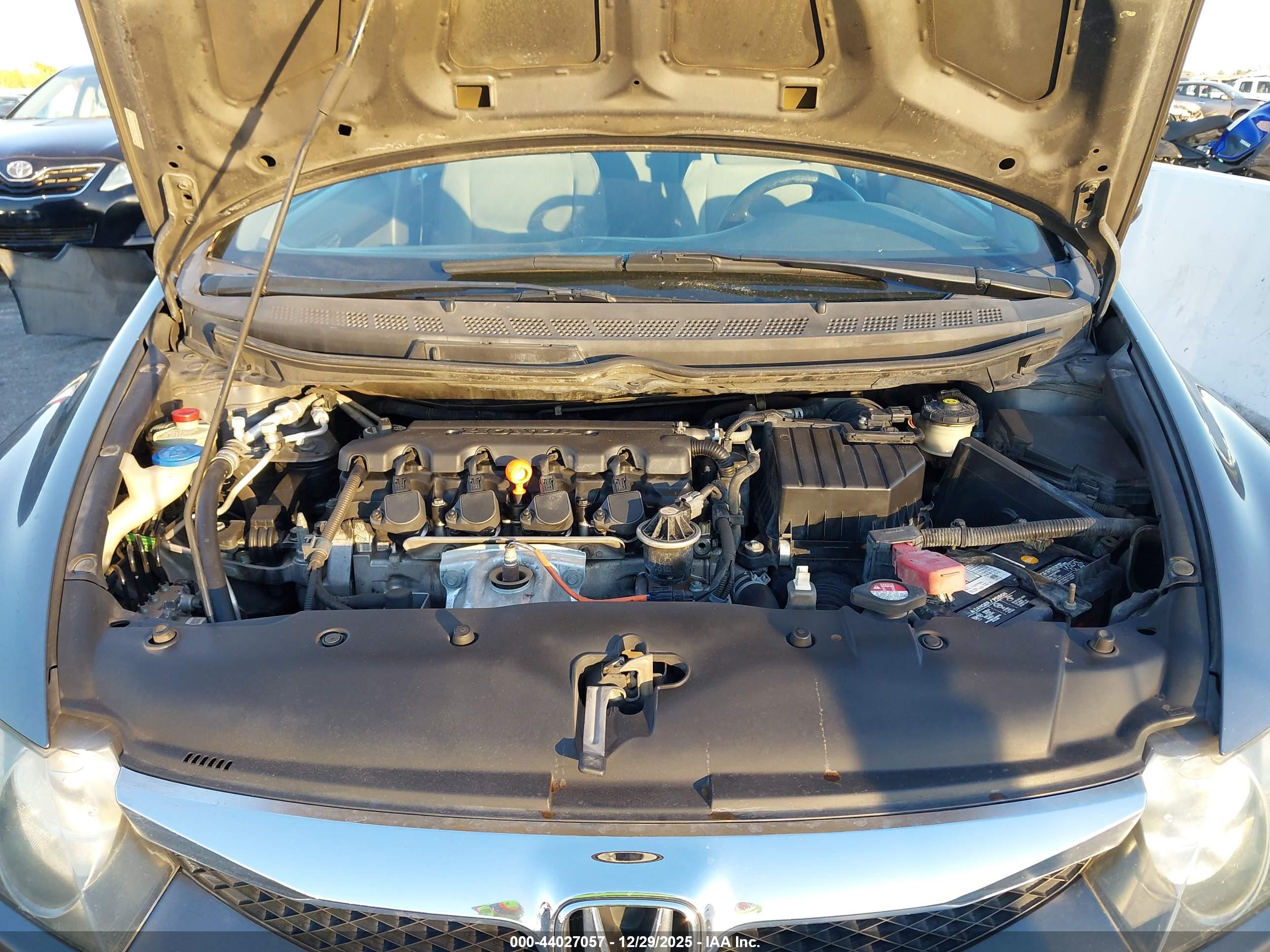 HONDA CIVIC image 10