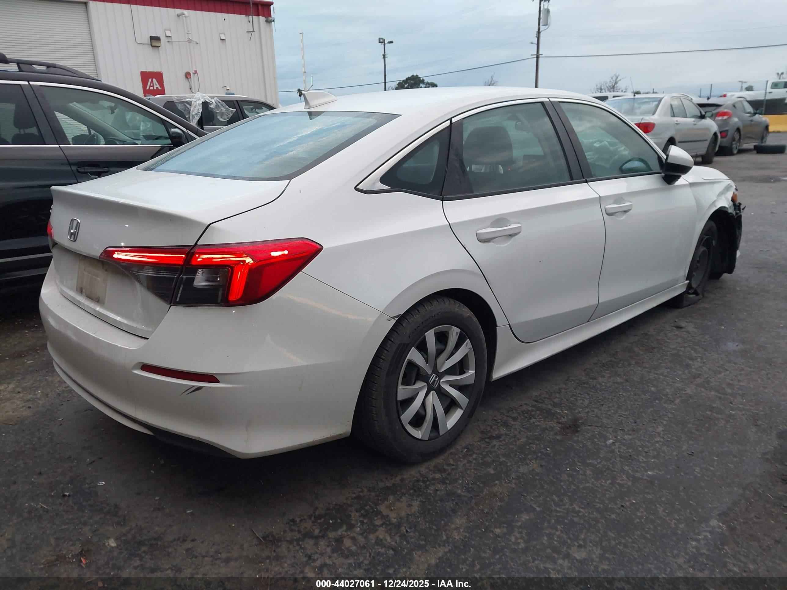 HONDA CIVIC image 4