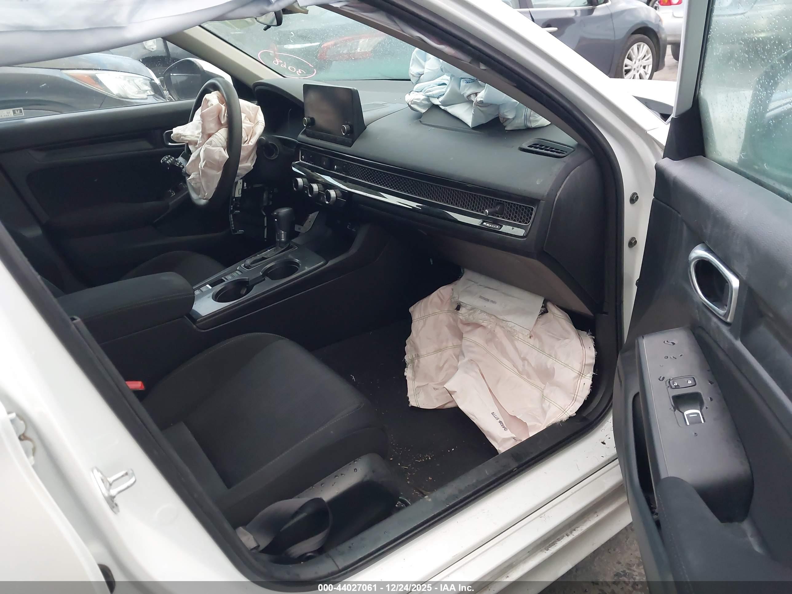 HONDA CIVIC image 5