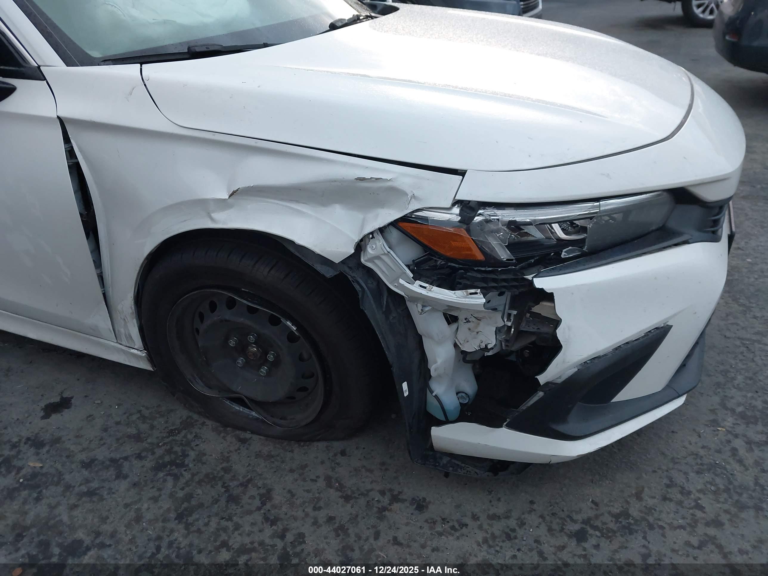 HONDA CIVIC image 6
