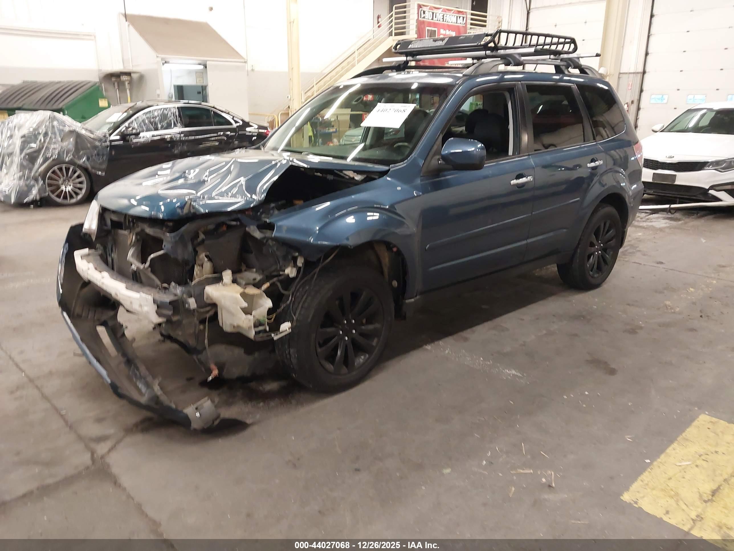 SUBARU FORESTER image 2