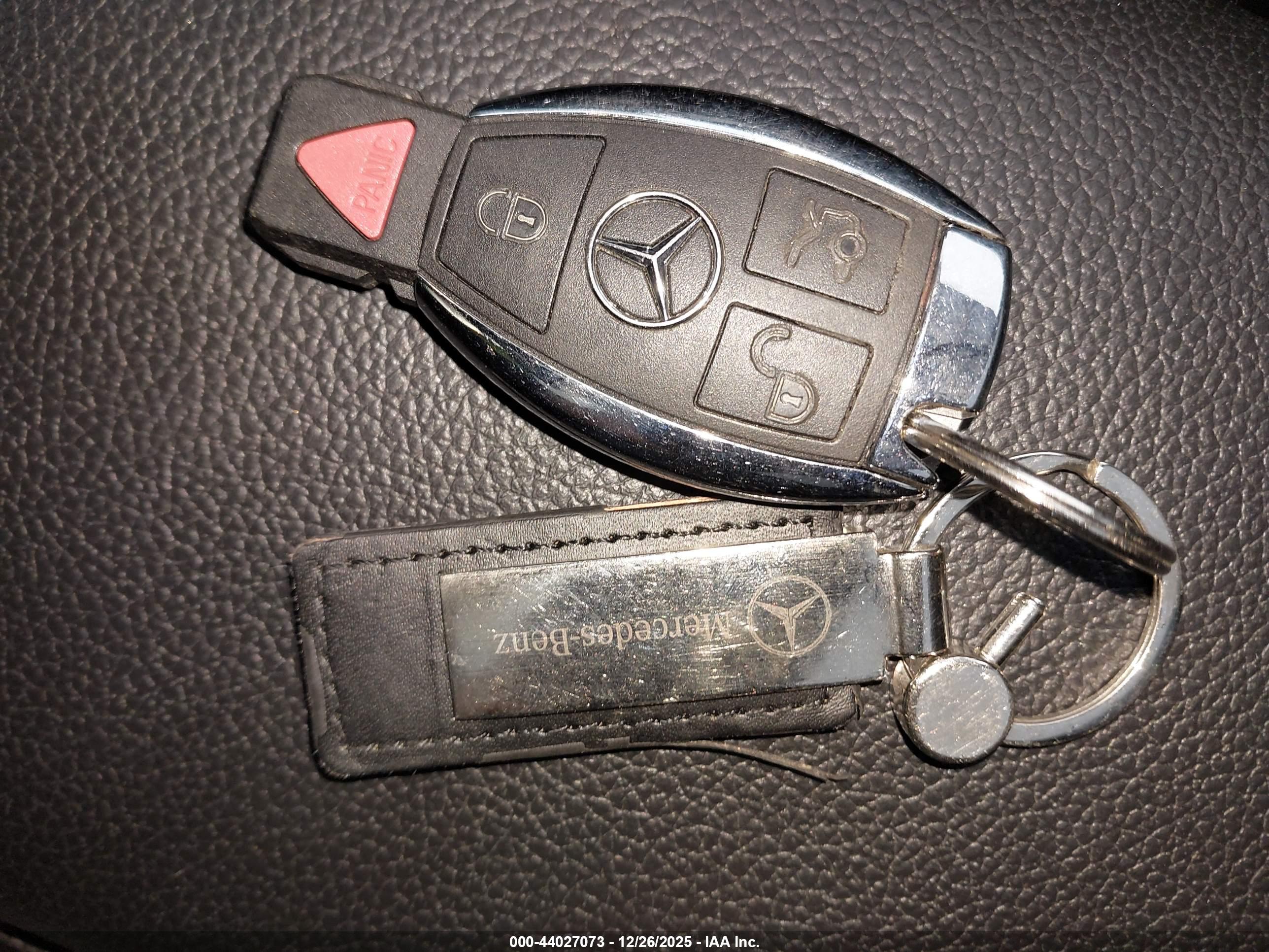 MERCEDES-BENZ GLA image 11