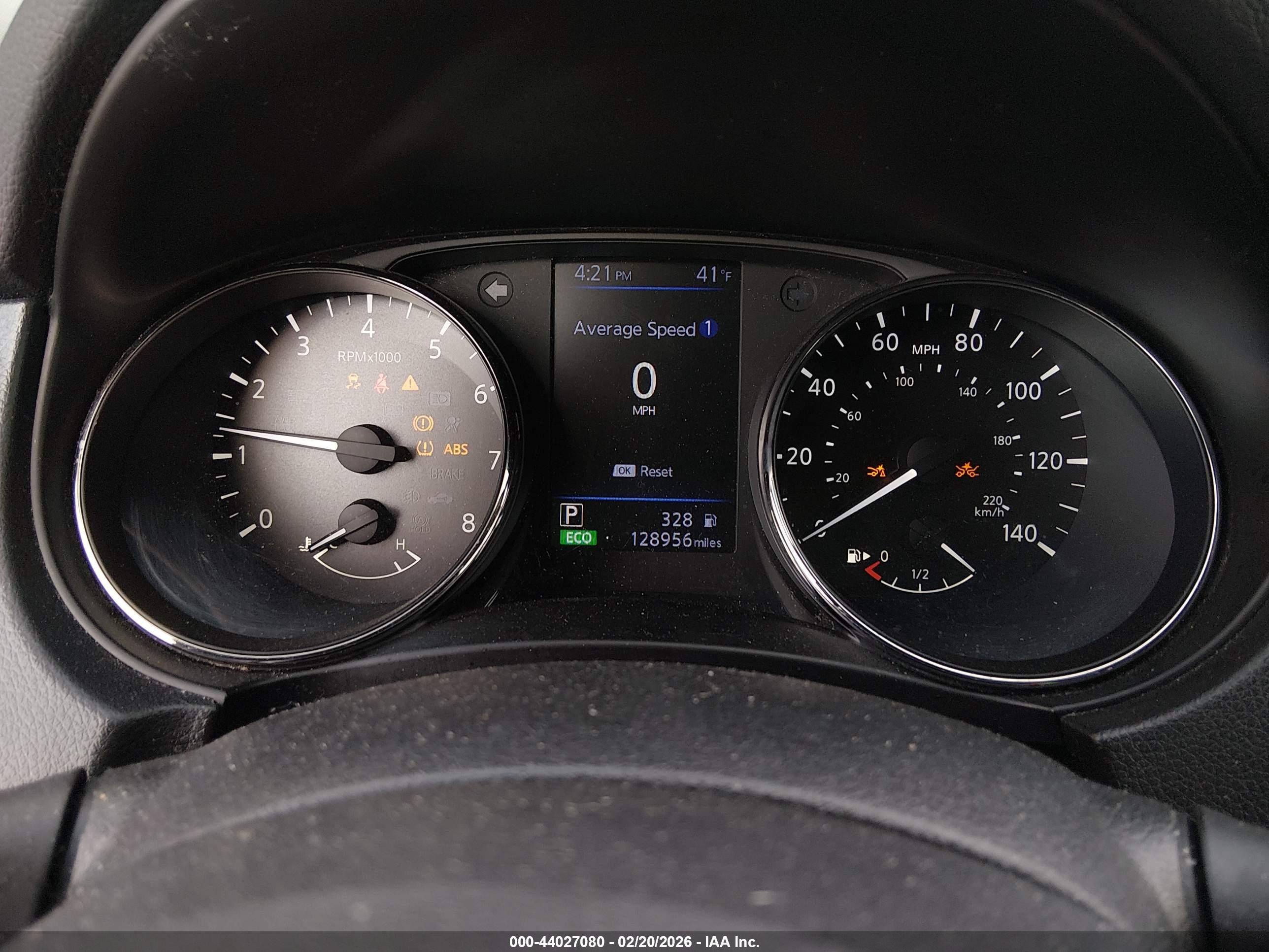 NISSAN ROGUE image 7