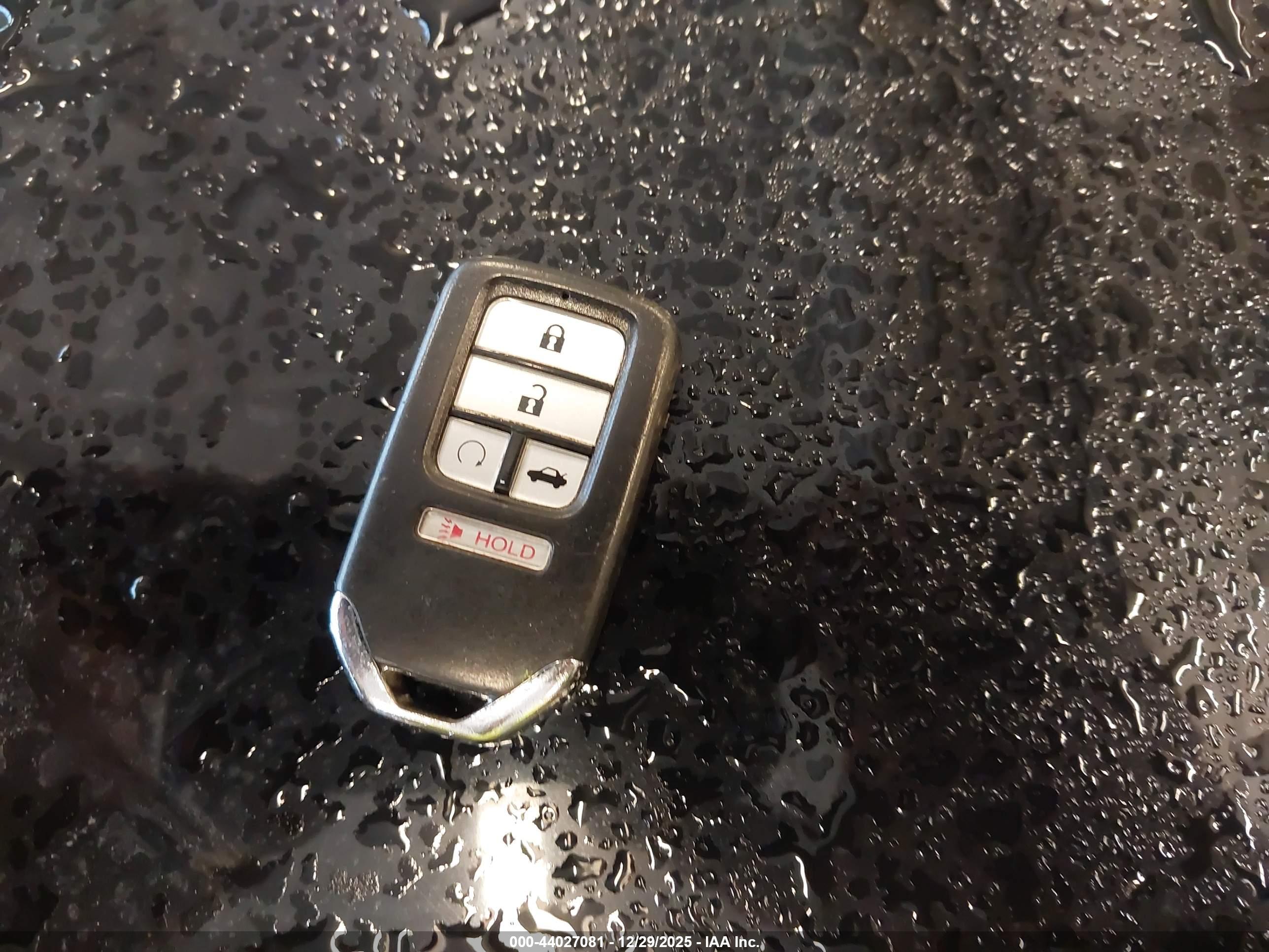 HONDA CIVIC image 11