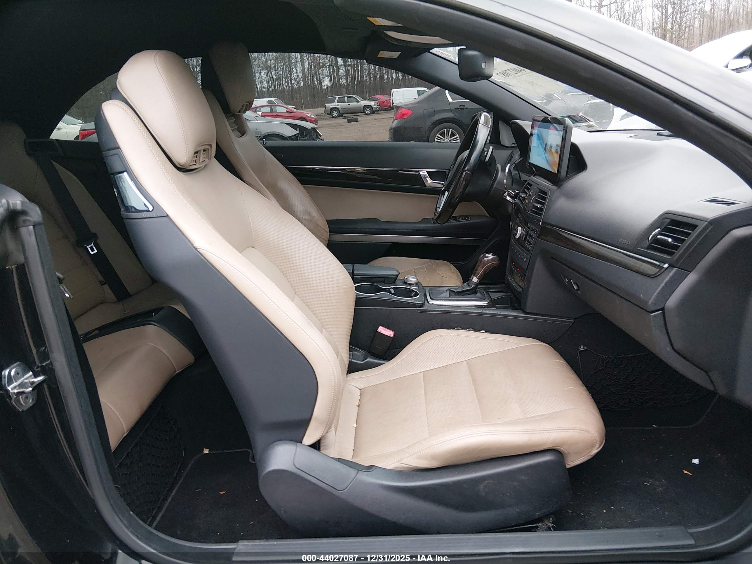 MERCEDES-BENZ E image 5