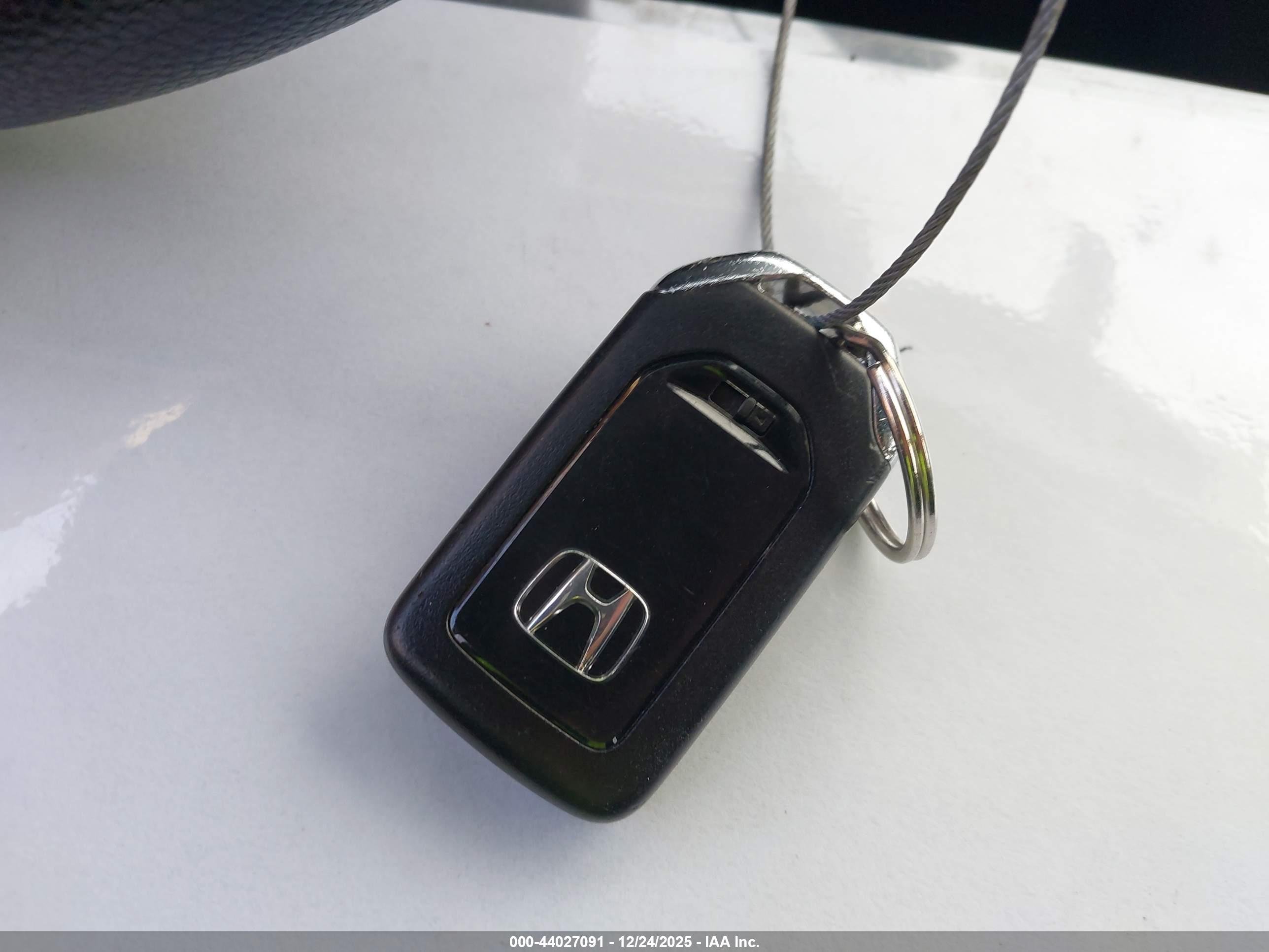 HONDA CIVIC image 11