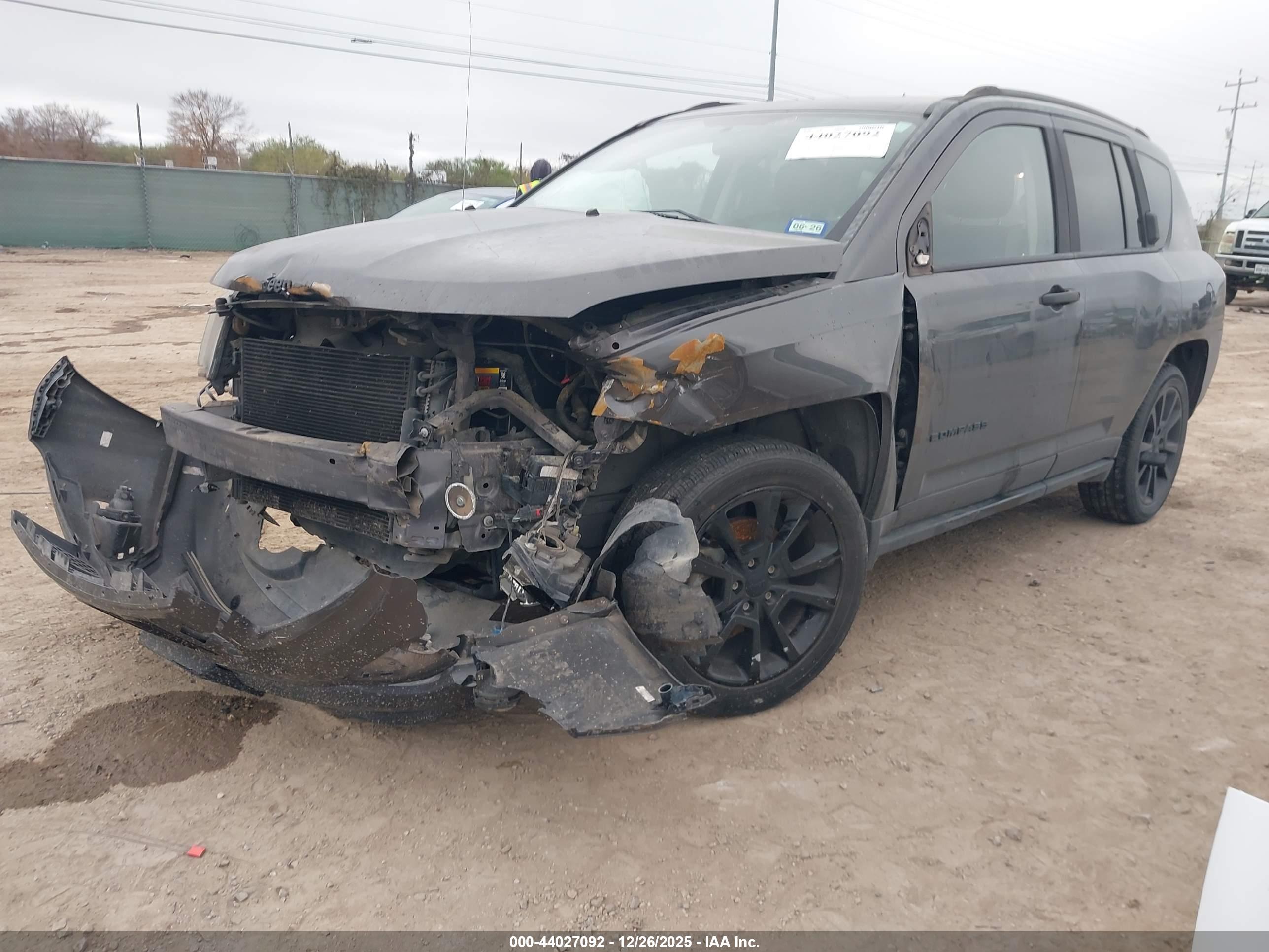 JEEP COMPASS image 2