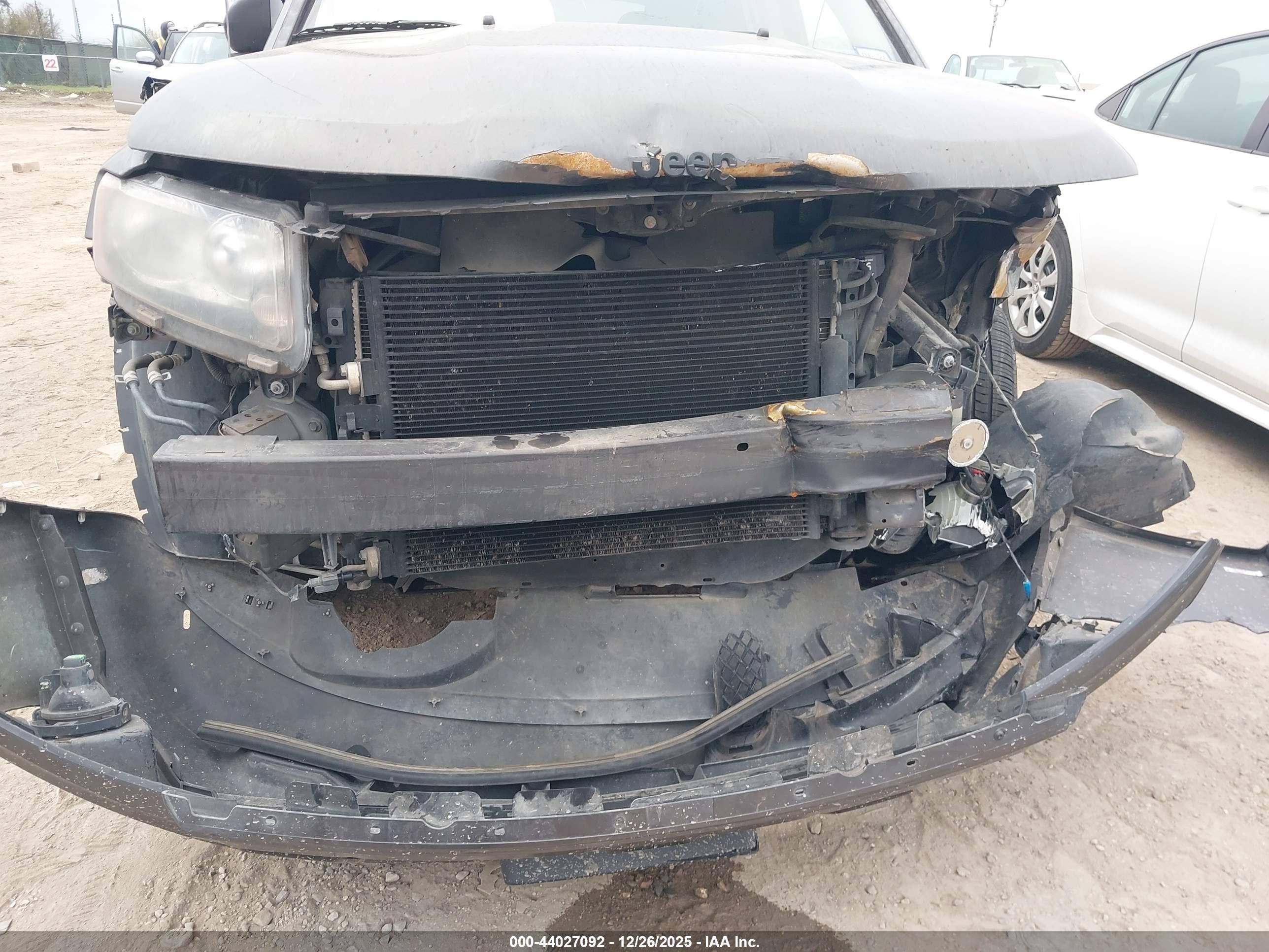 JEEP COMPASS image 6