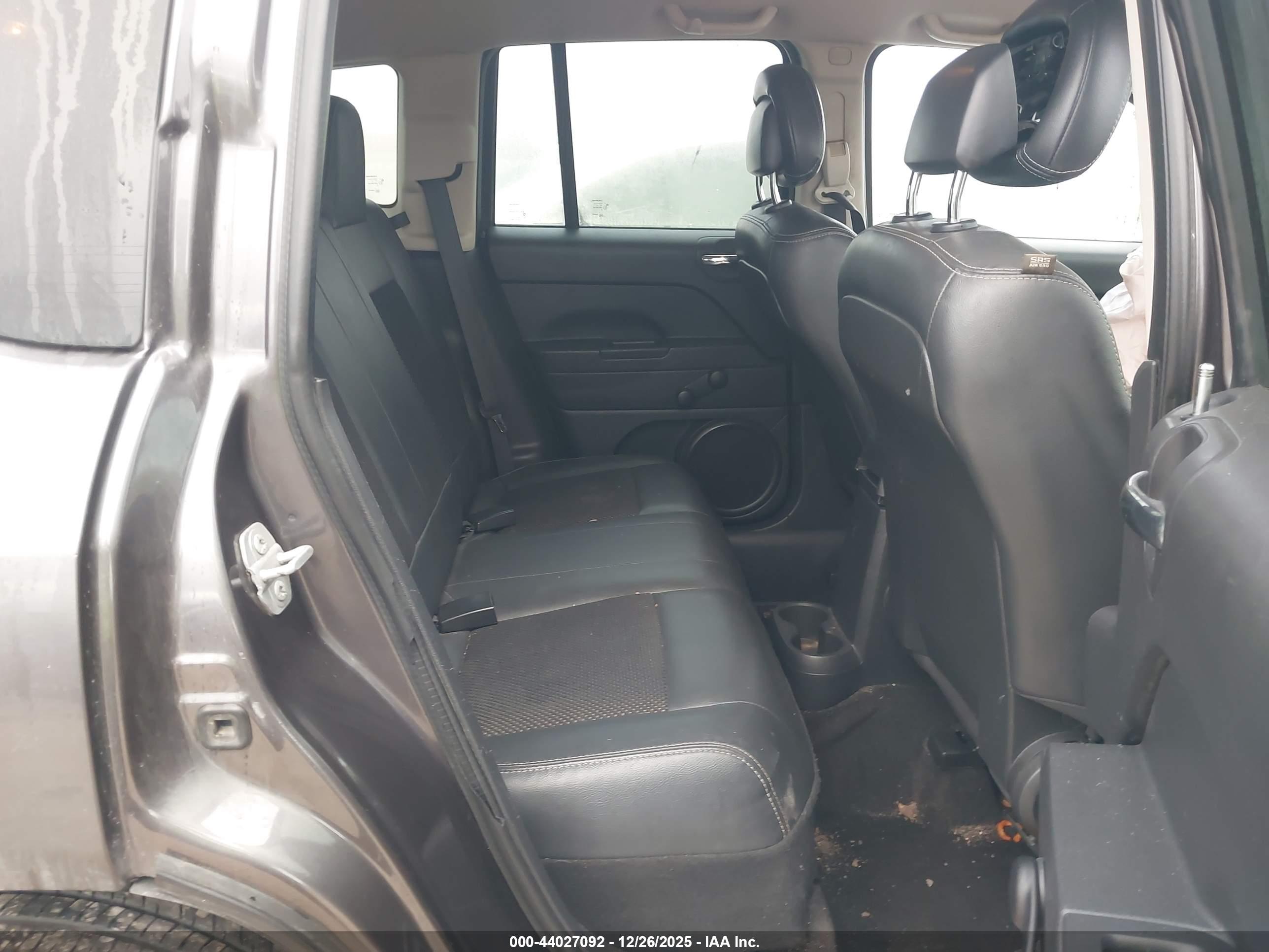 JEEP COMPASS image 8