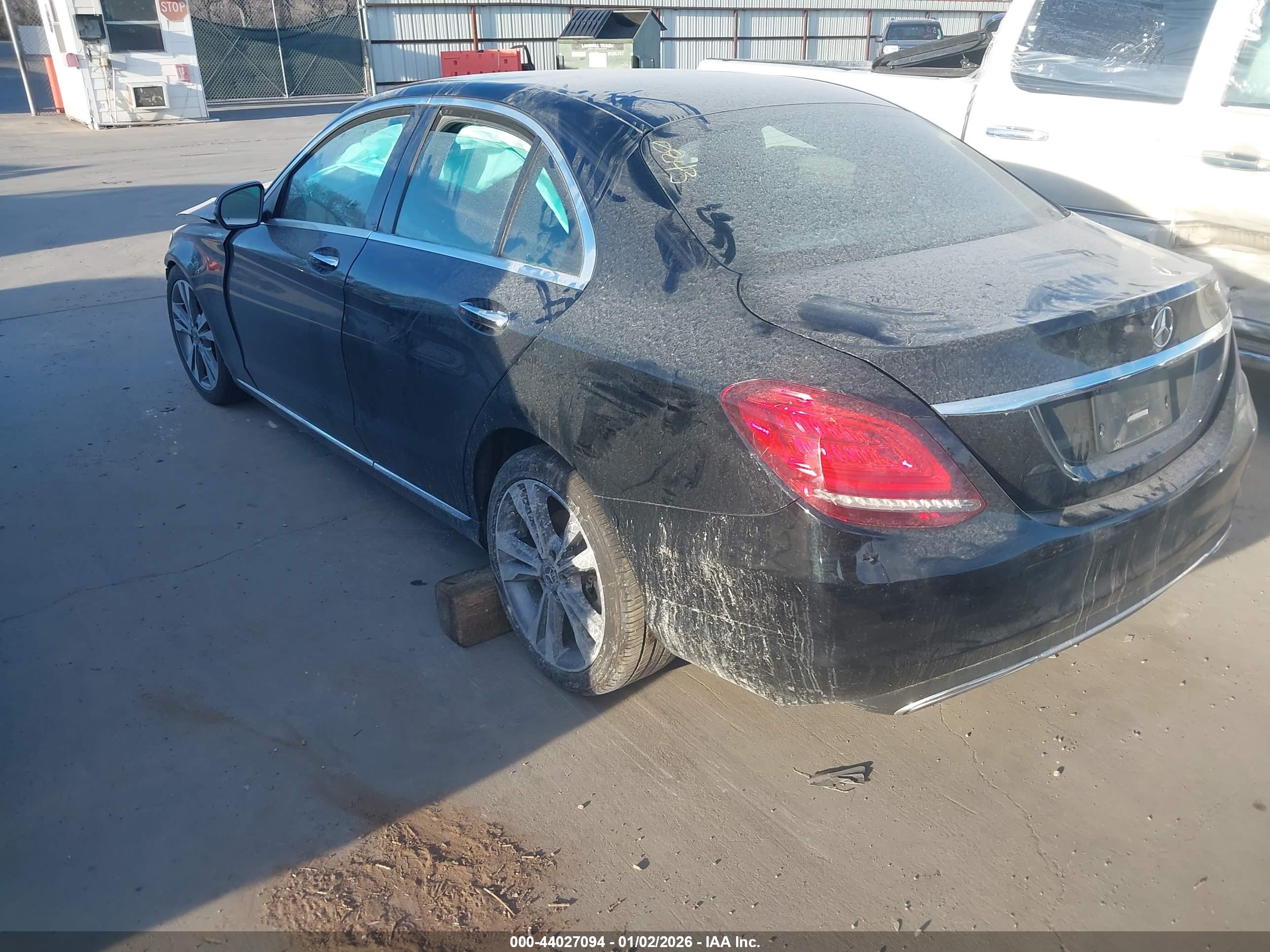MERCEDES-BENZ C image 3