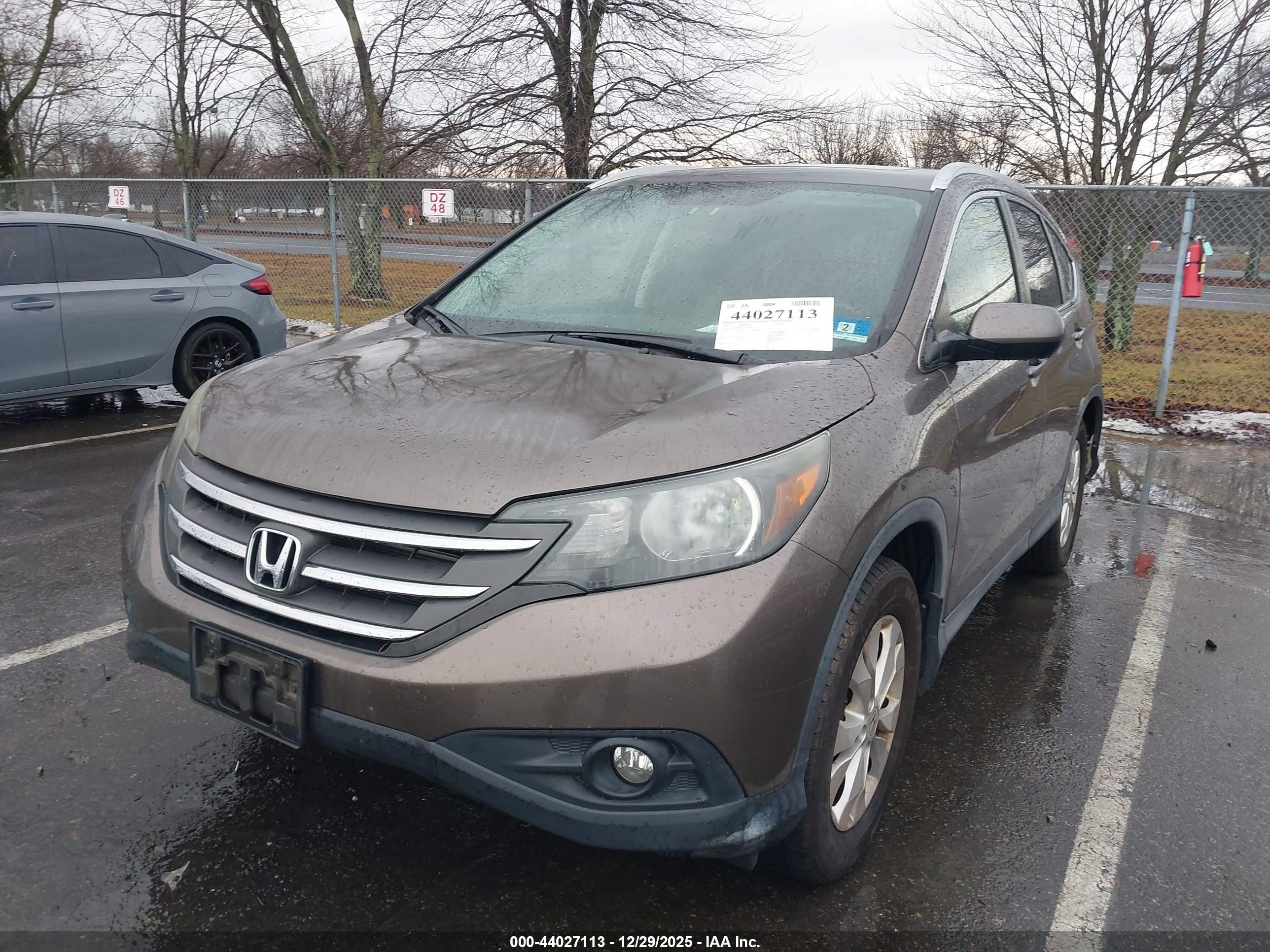 HONDA CR-V image 2