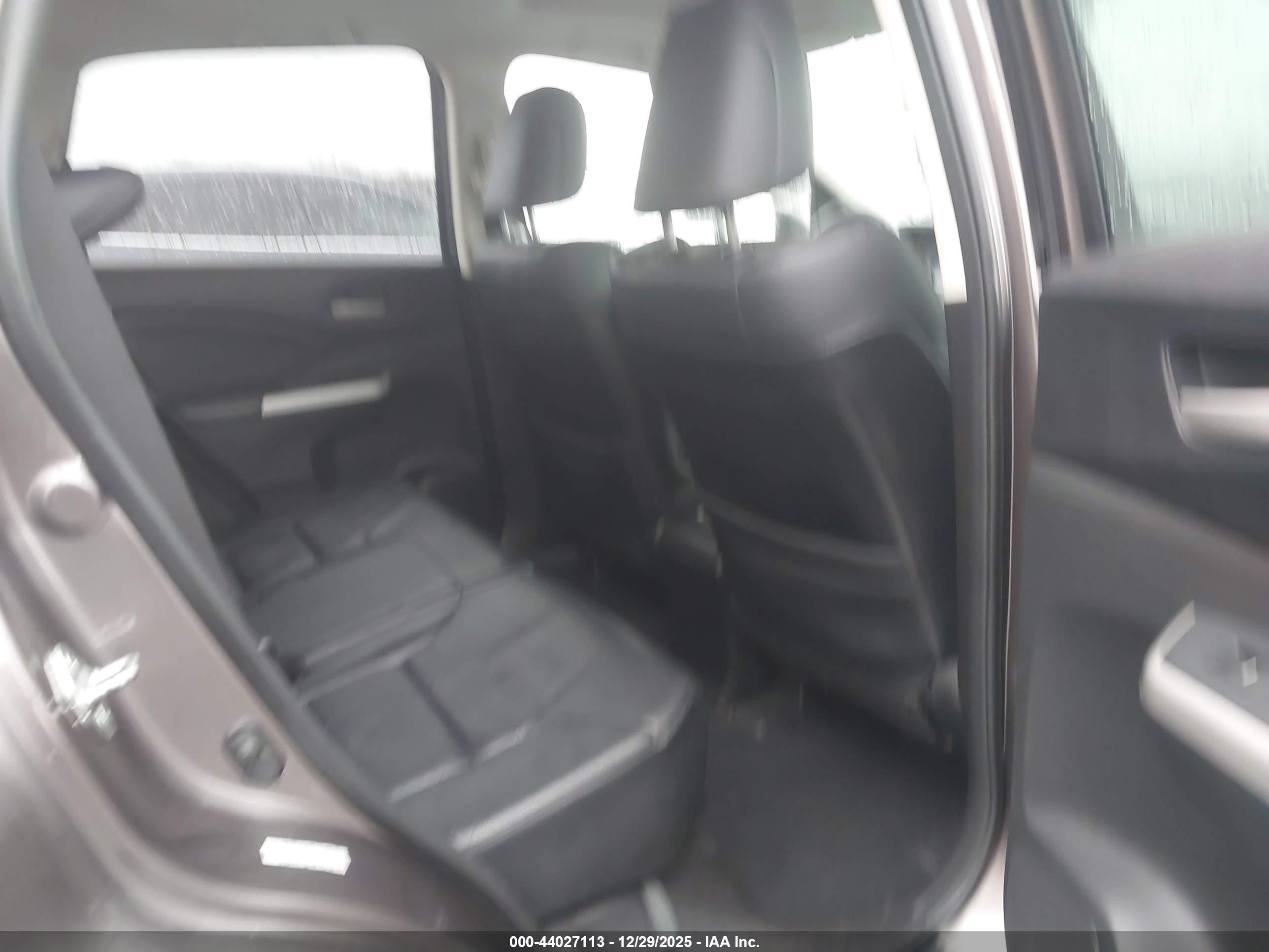 HONDA CR-V image 8