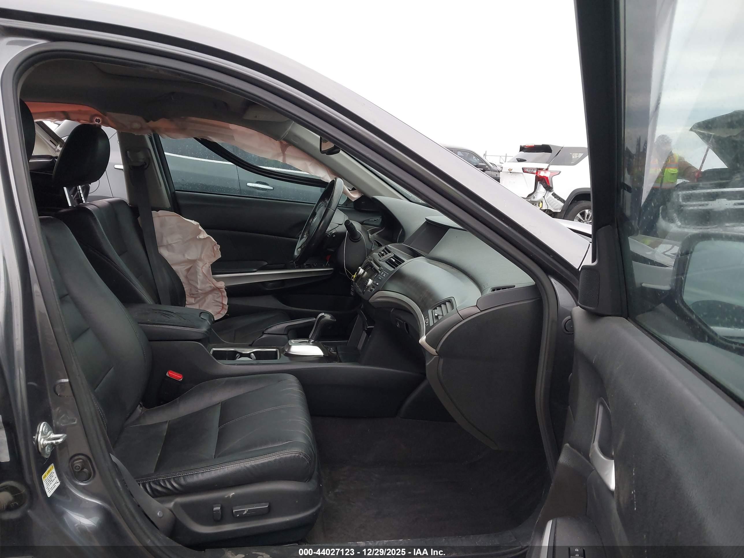 HONDA CROSSTOUR image 5