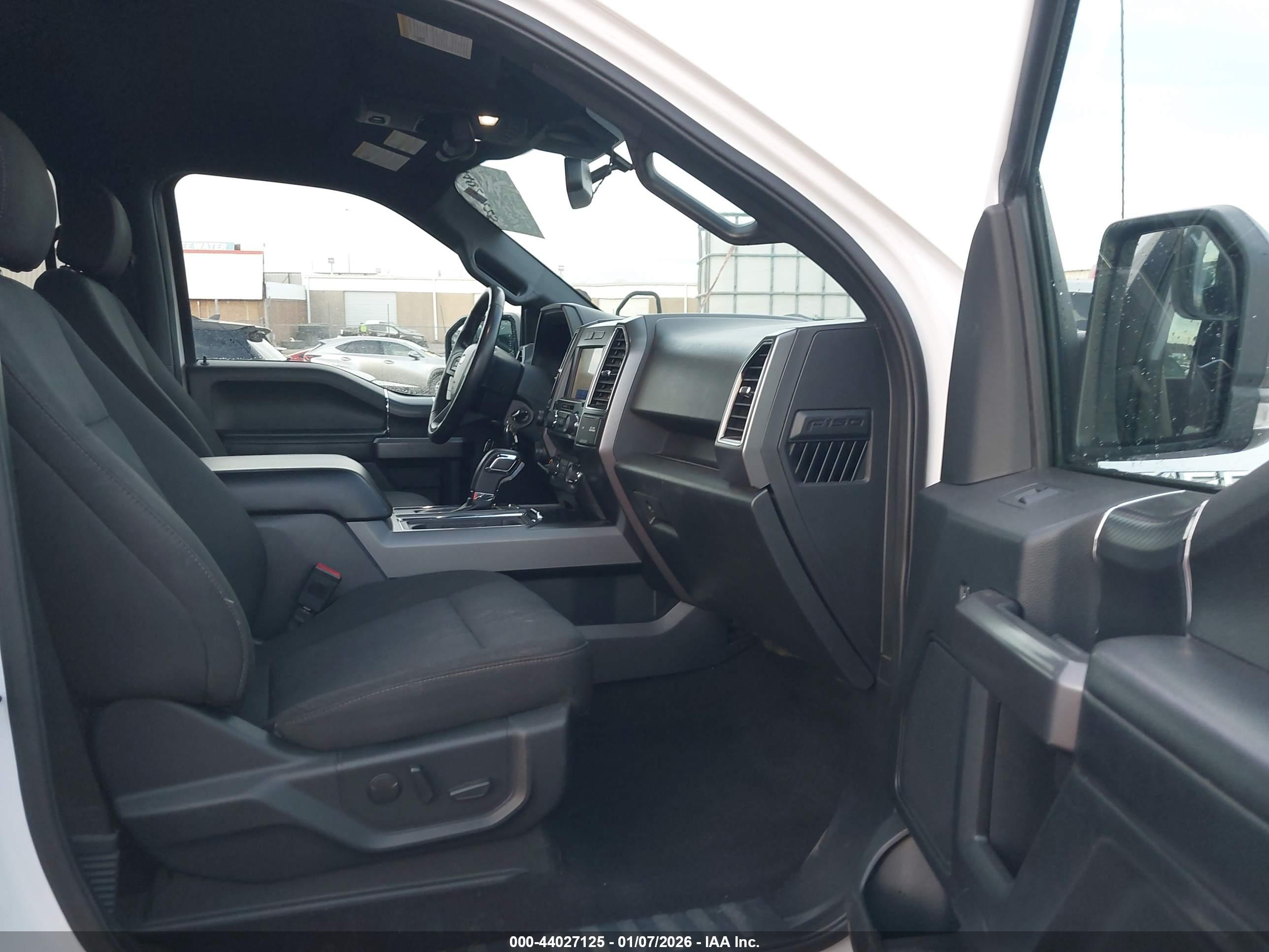 FORD F-150 image 5