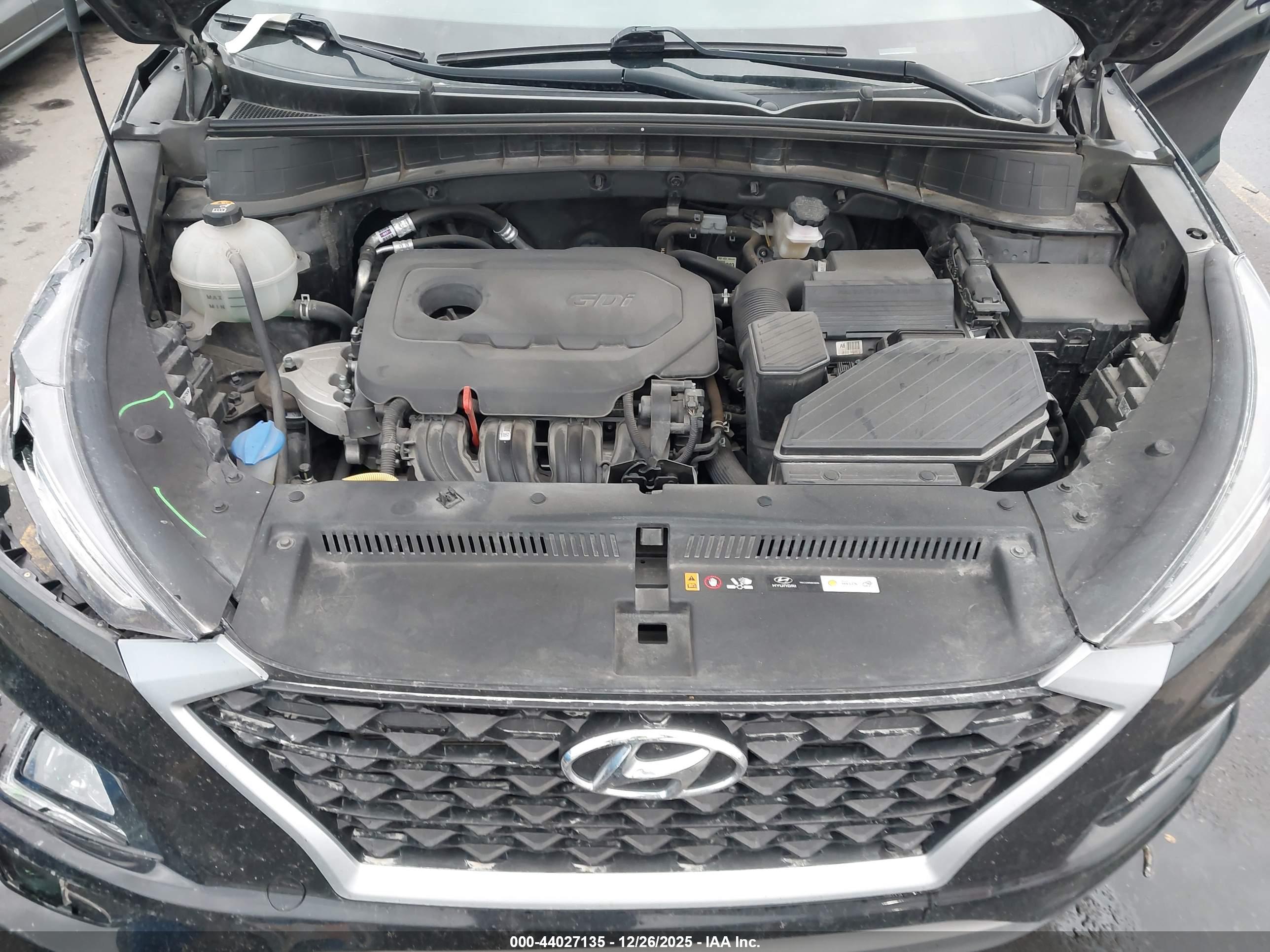 HYUNDAI TUCSON image 10