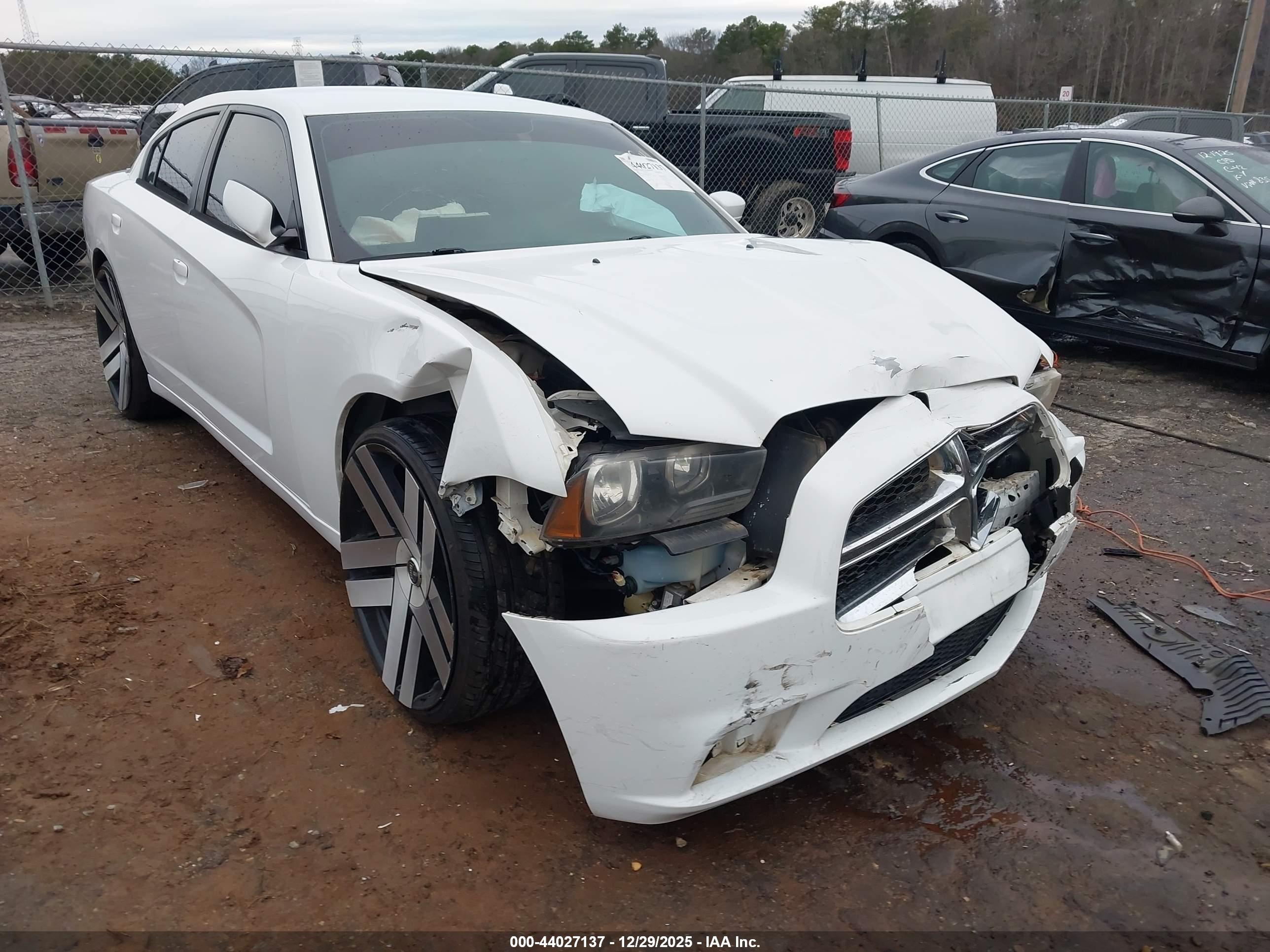 DODGE CHARGER image 6