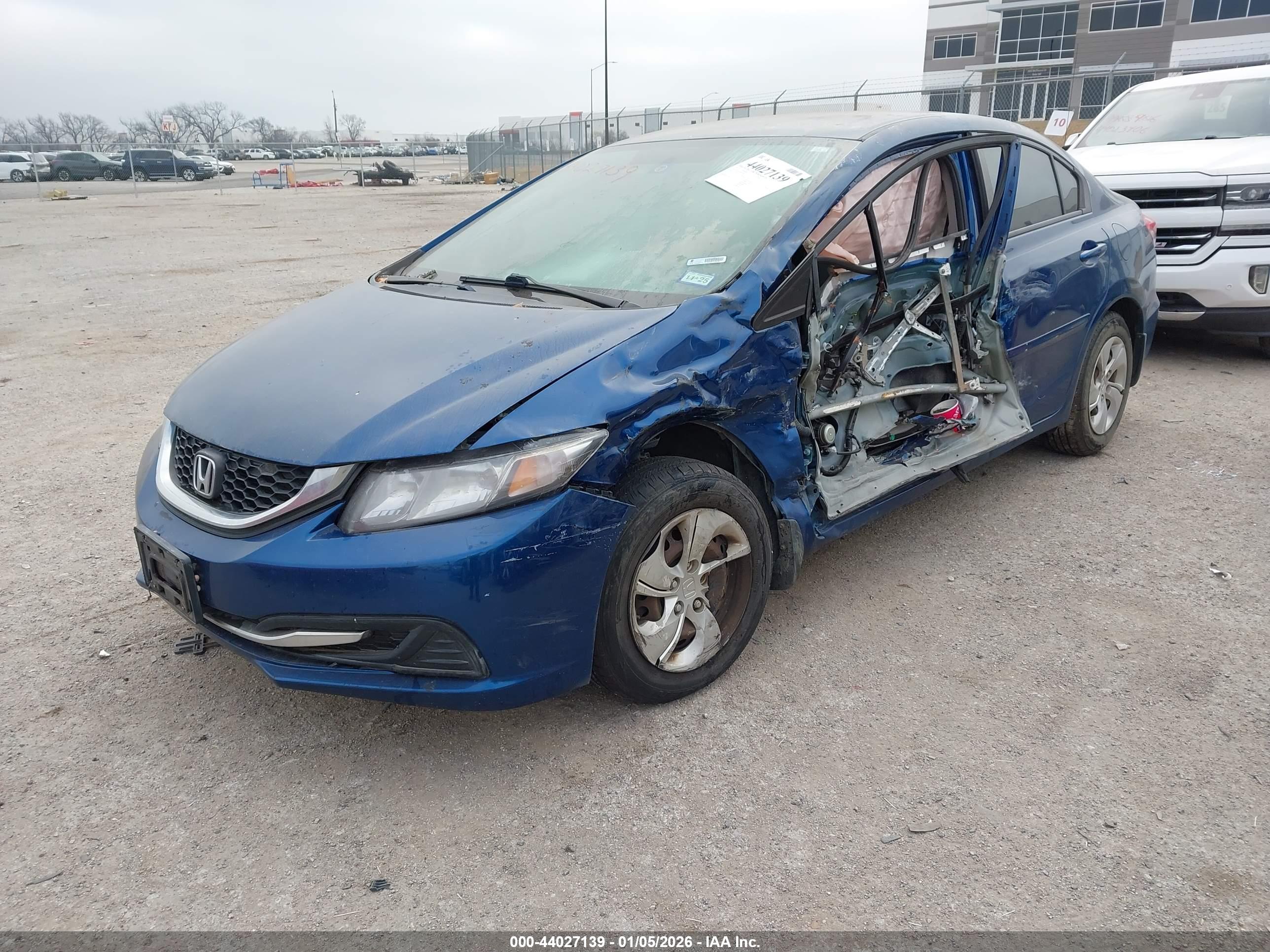 HONDA CIVIC image 2