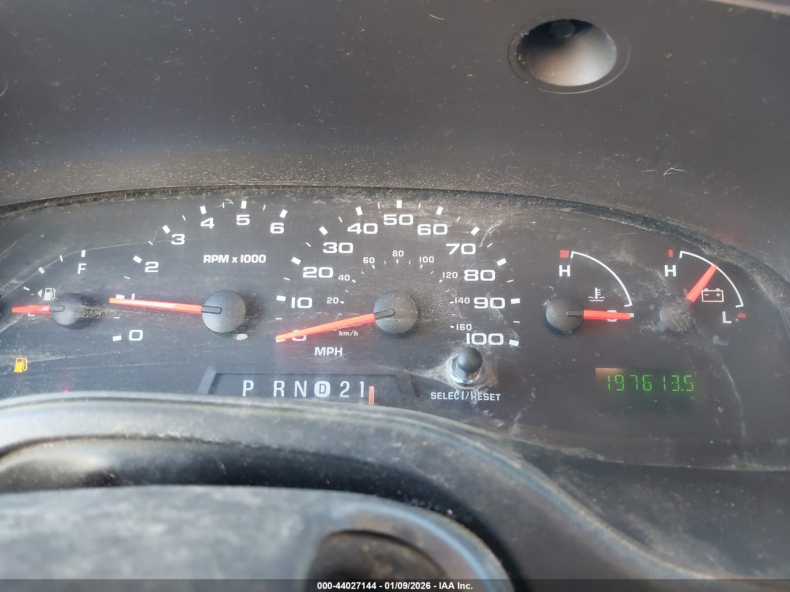 FORD E-350 image 7