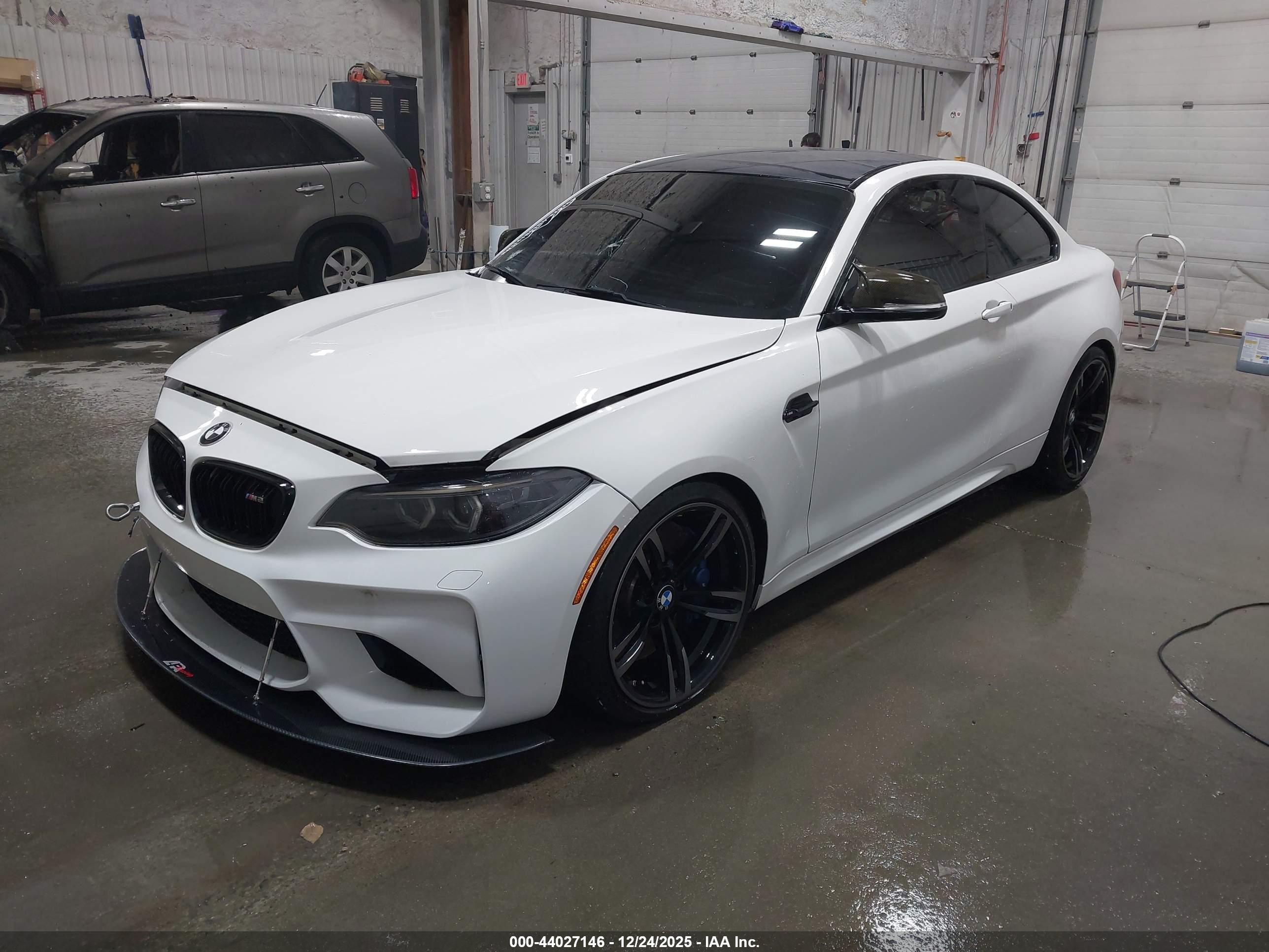 BMW M2 image 2