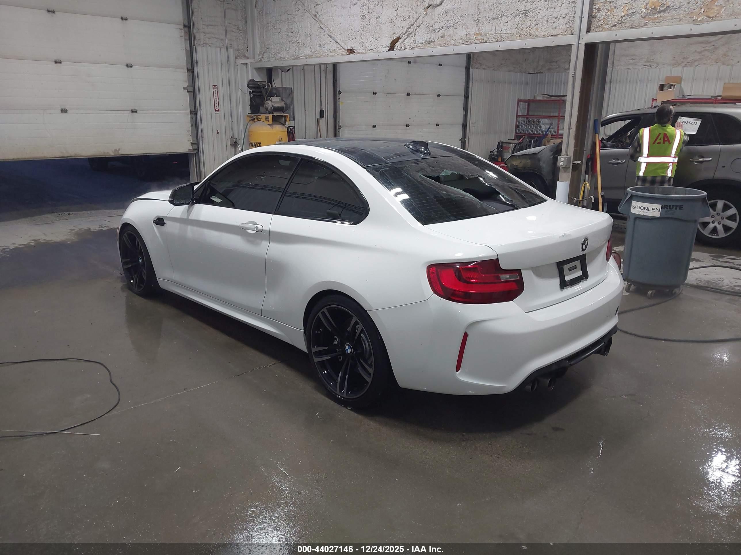 BMW M2 image 3