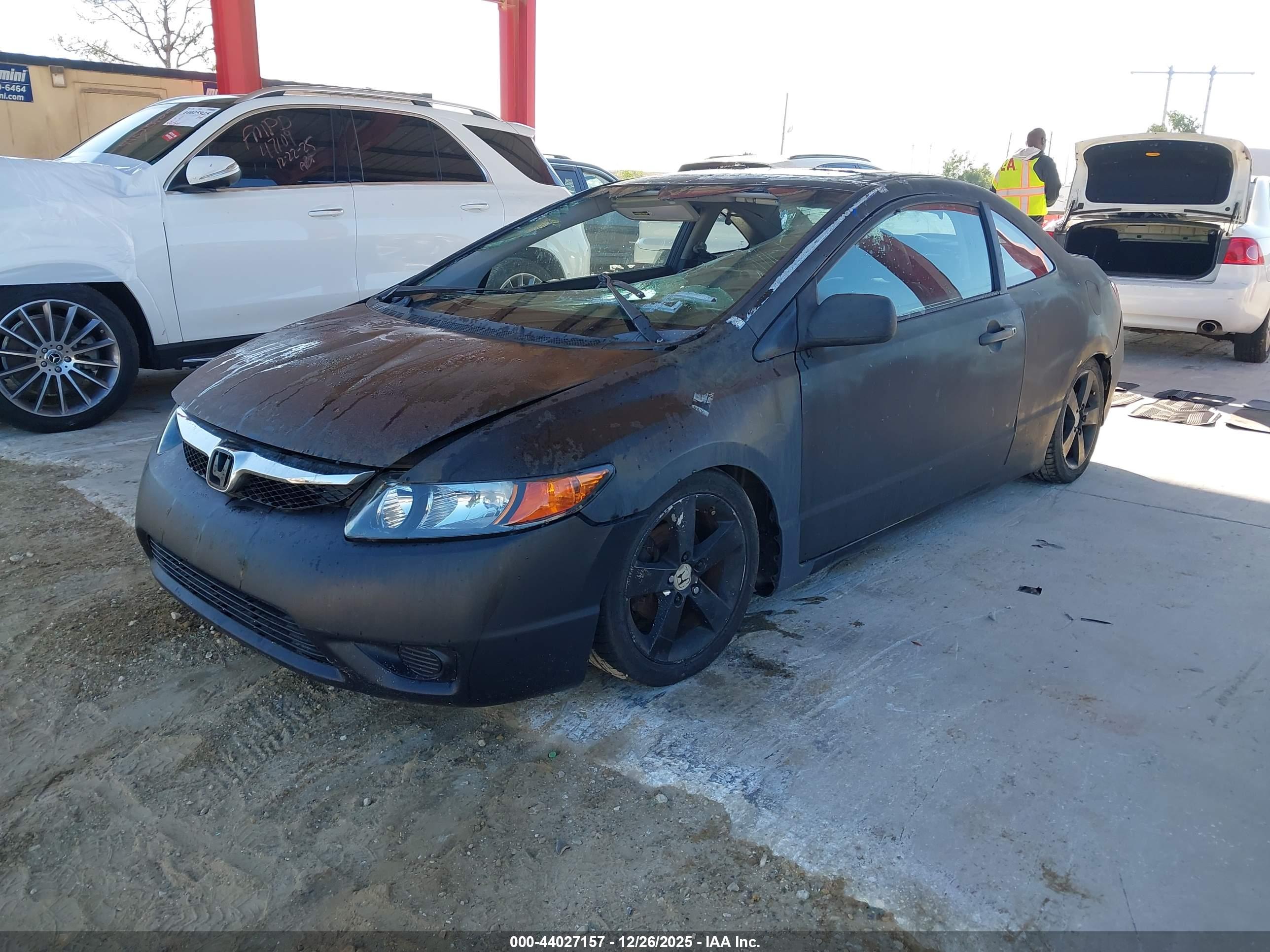HONDA CIVIC image 2