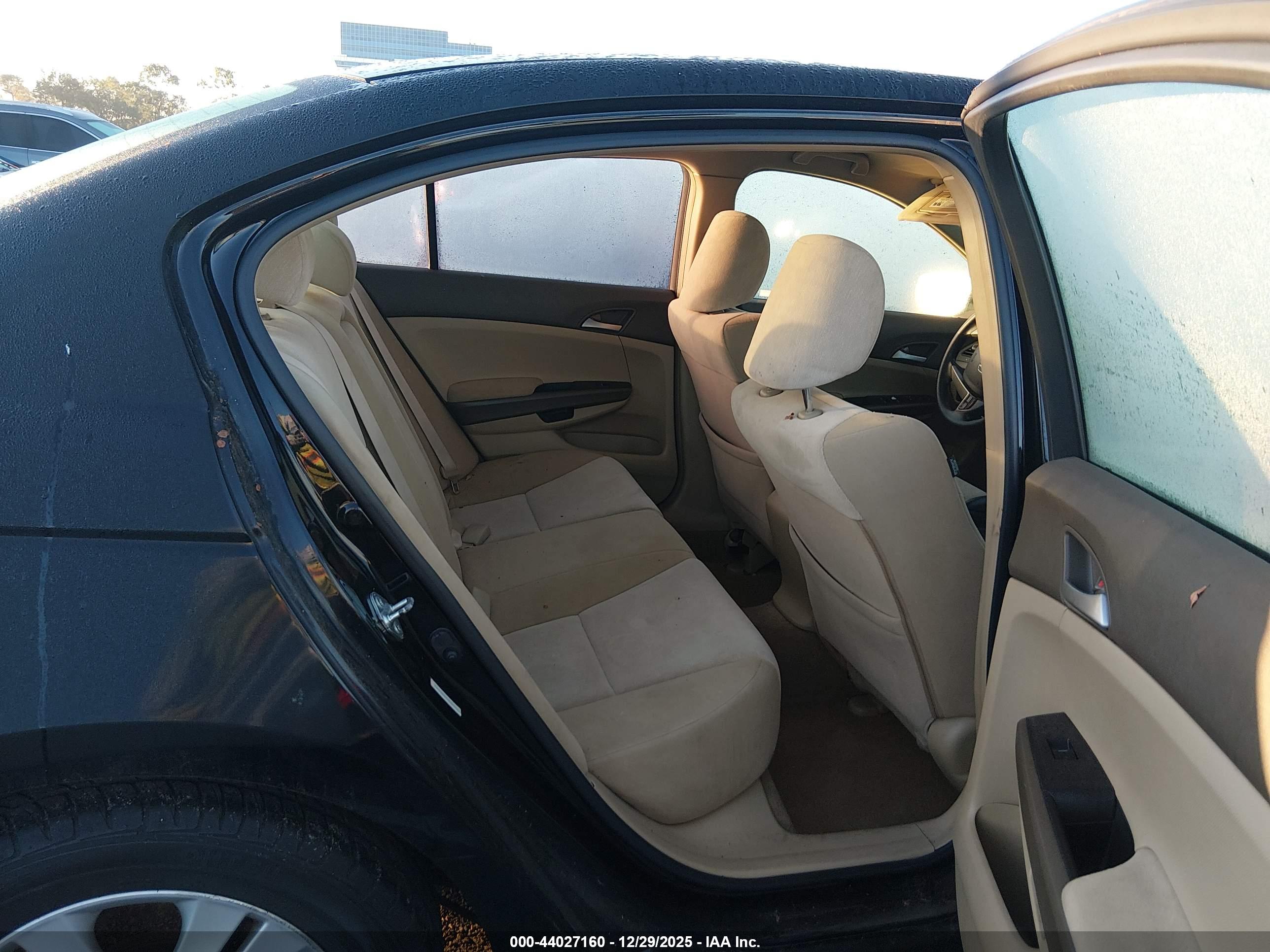 HONDA ACCORD image 8
