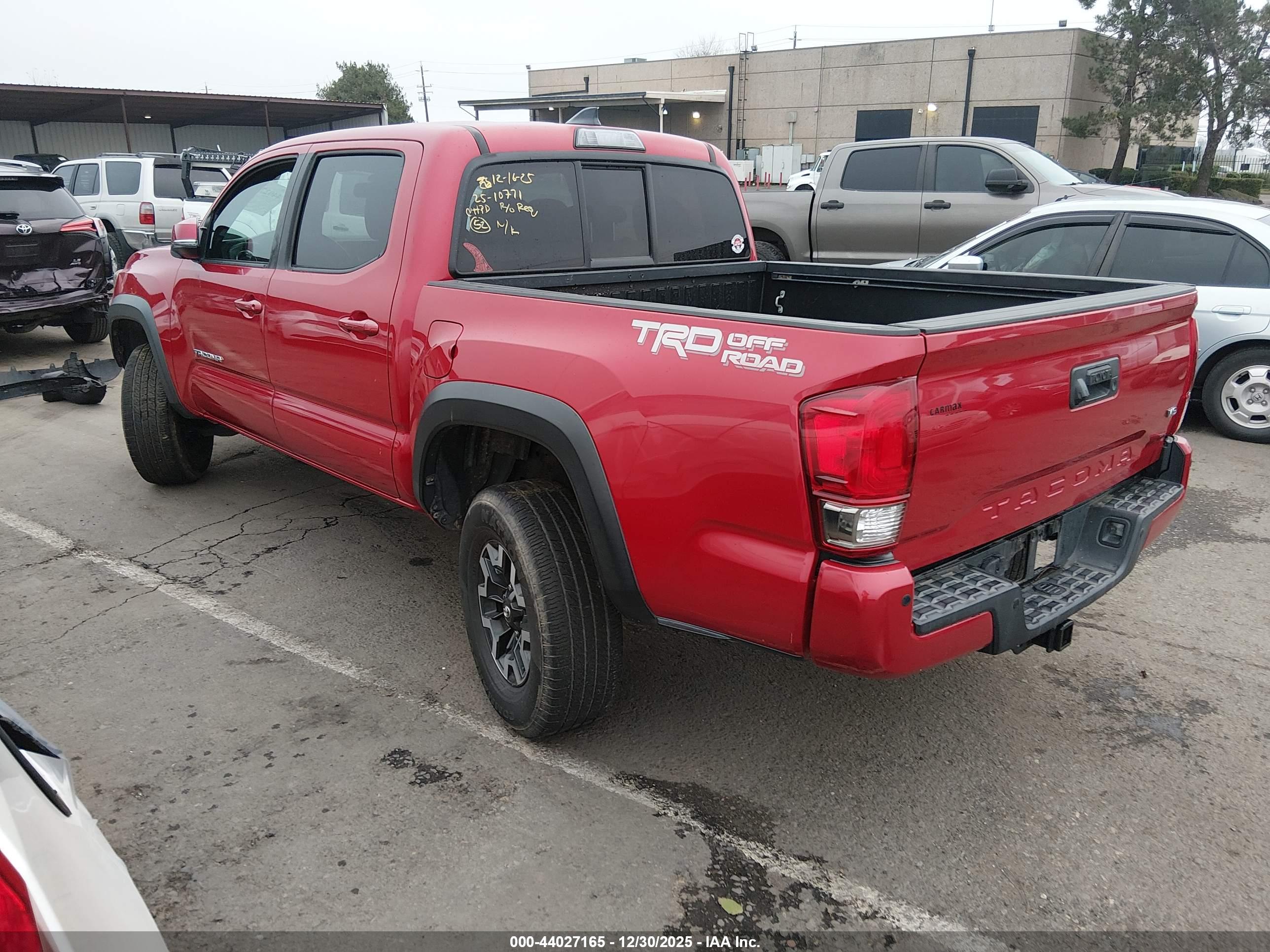 TOYOTA TACOMA image 3