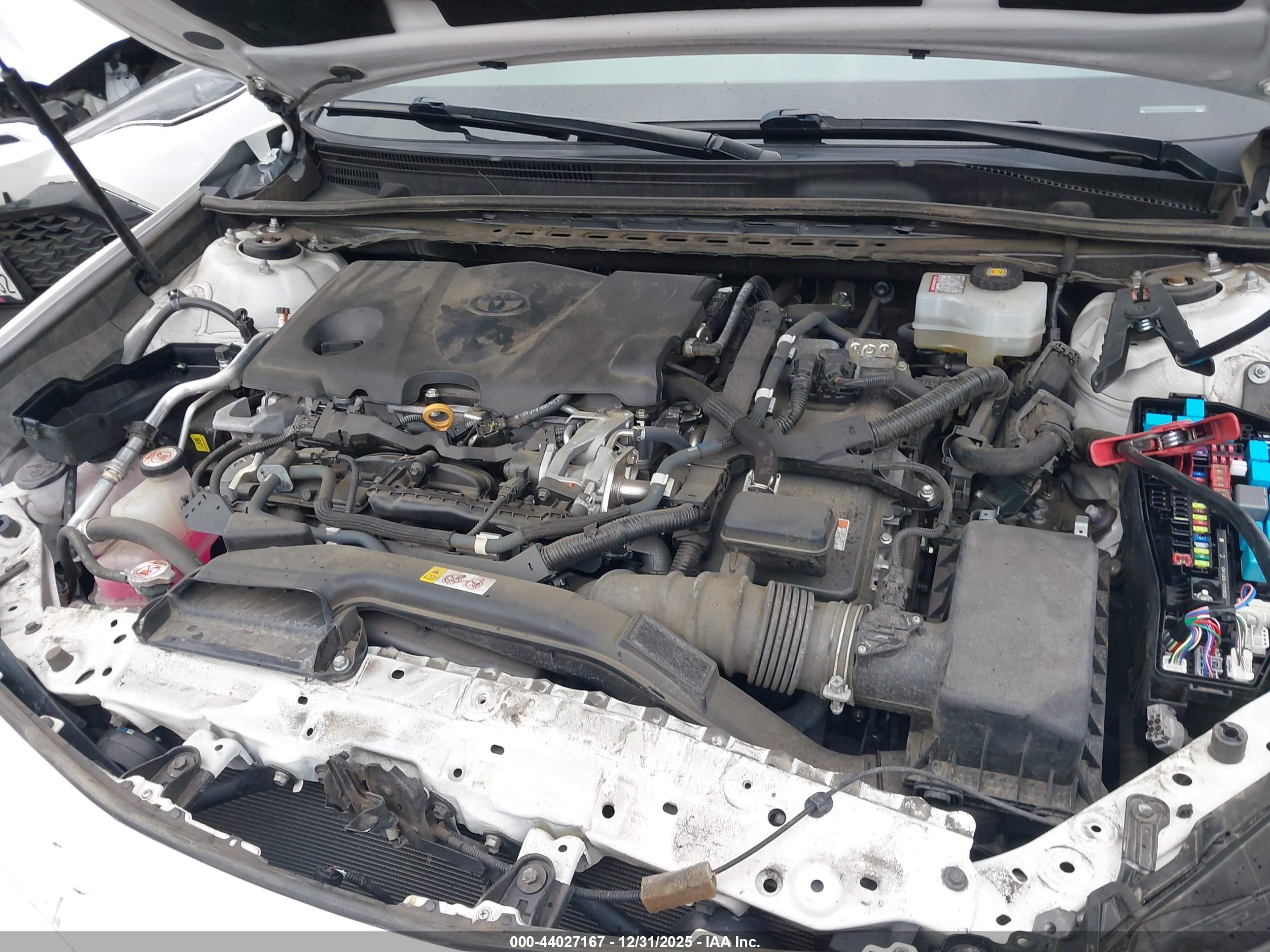 TOYOTA CAMRY image 10