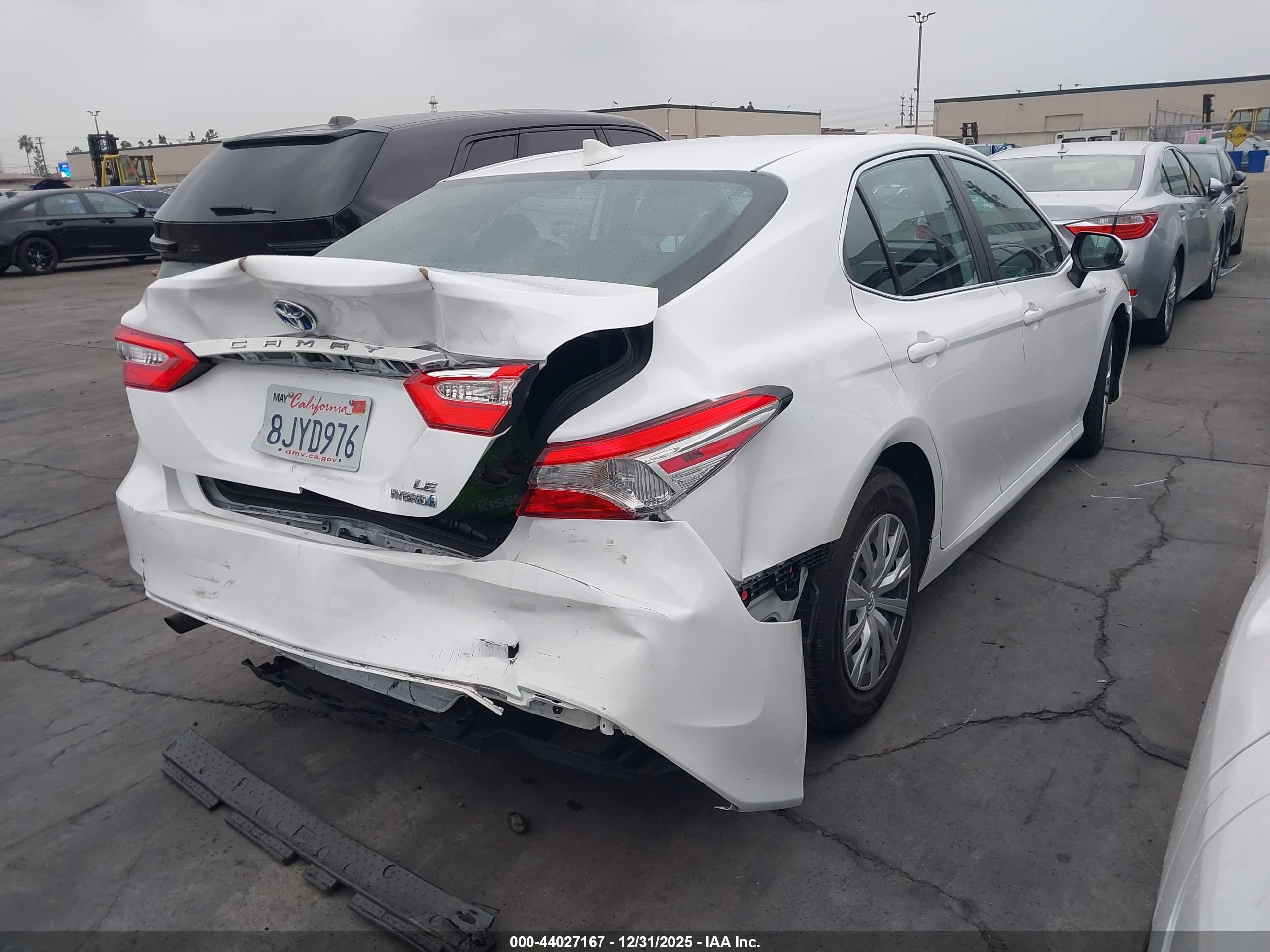 TOYOTA CAMRY image 4
