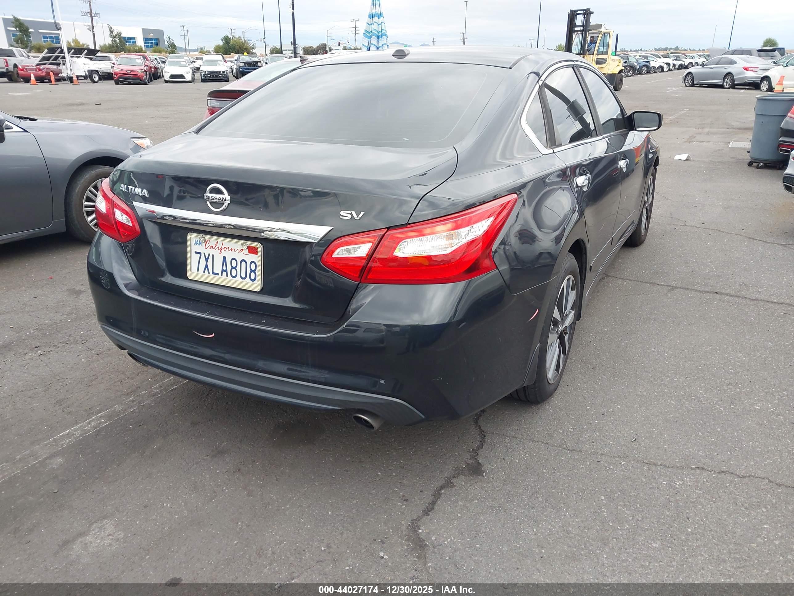 NISSAN ALTIMA image 4
