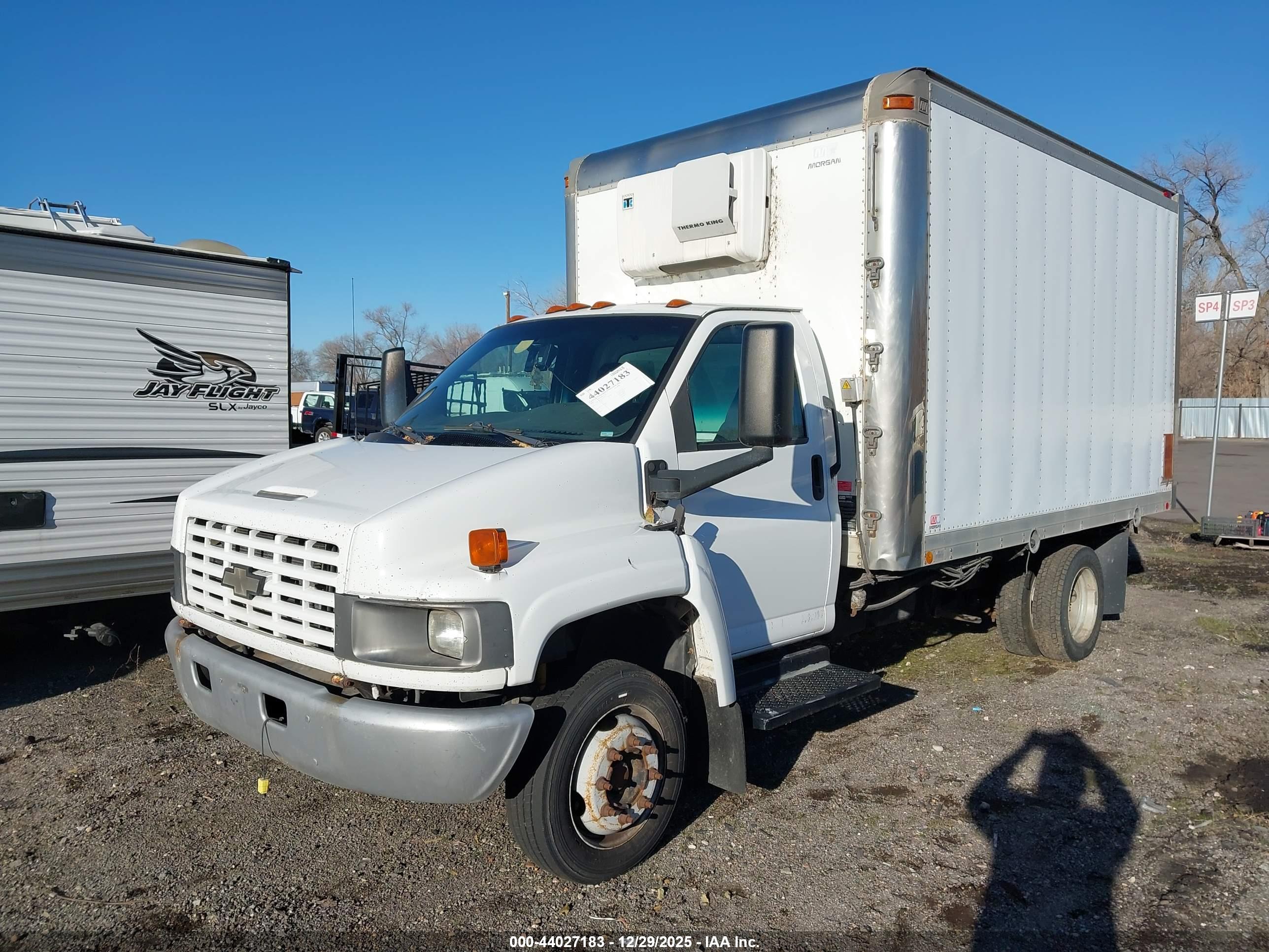 CHEVROLET CC4500 image 2