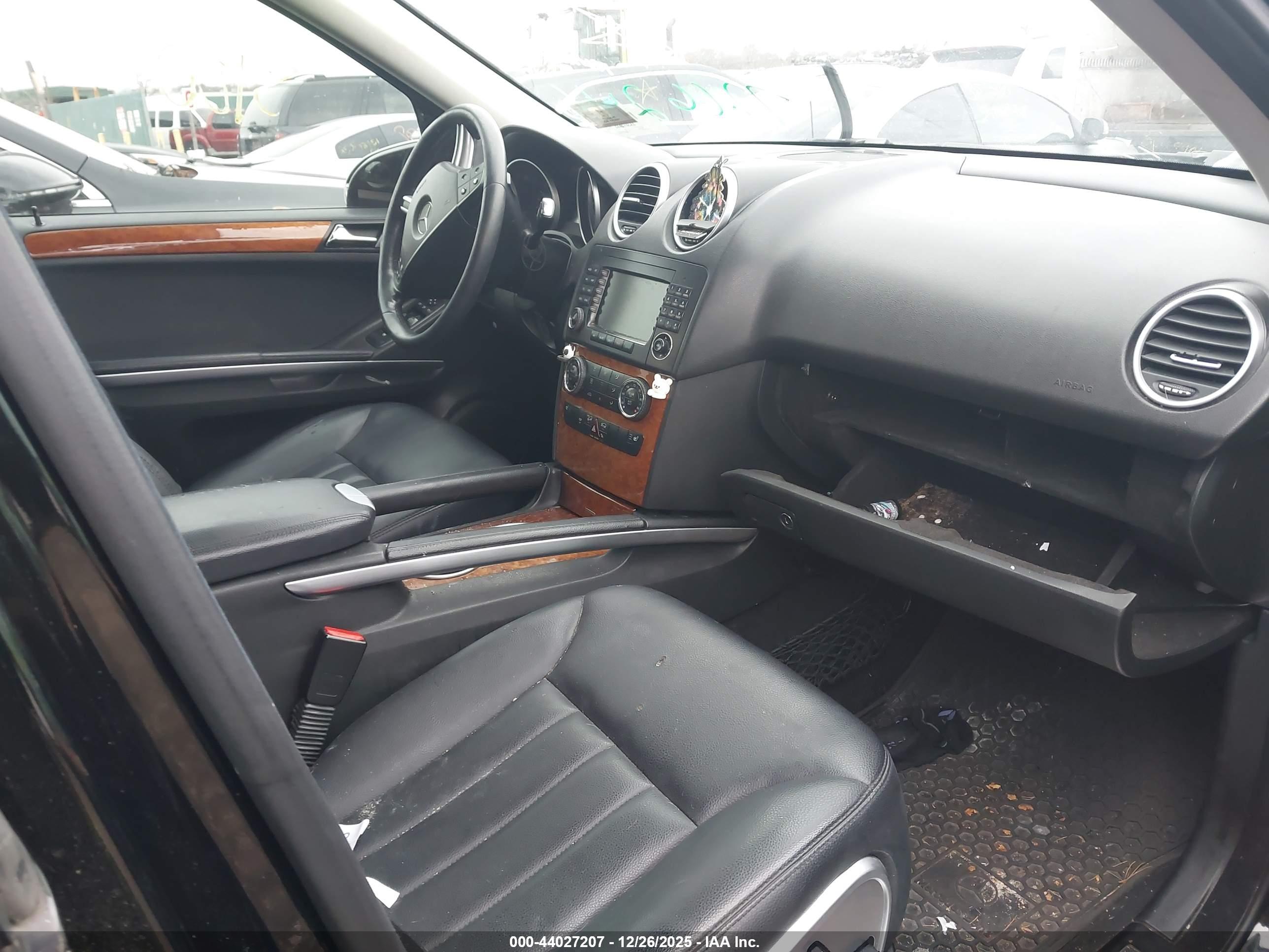 MERCEDES-BENZ ML image 5